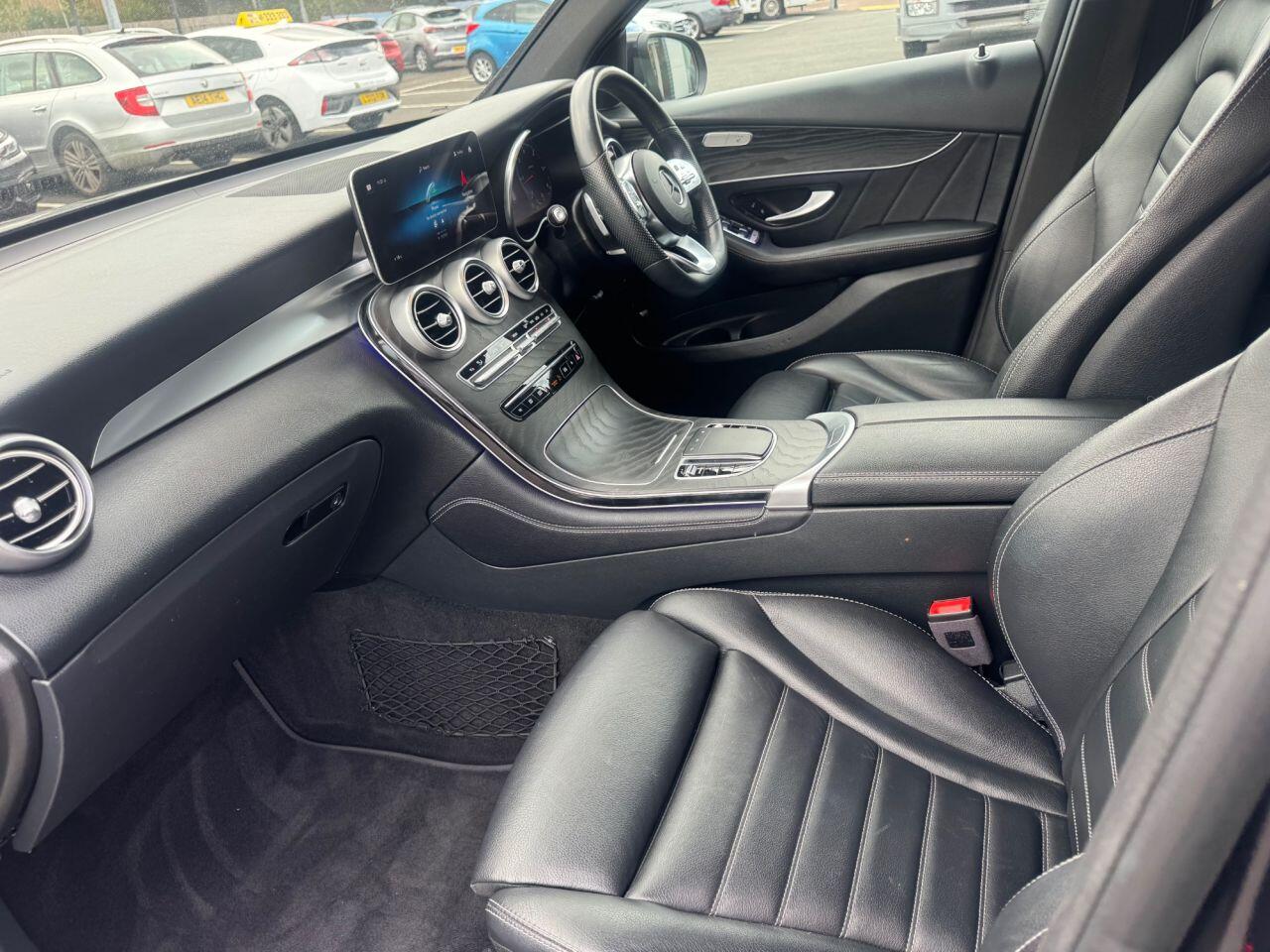 Mercedes-Benz GLC view 15