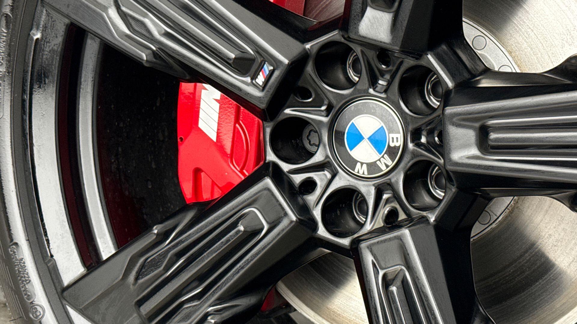 BMW X3 view 26