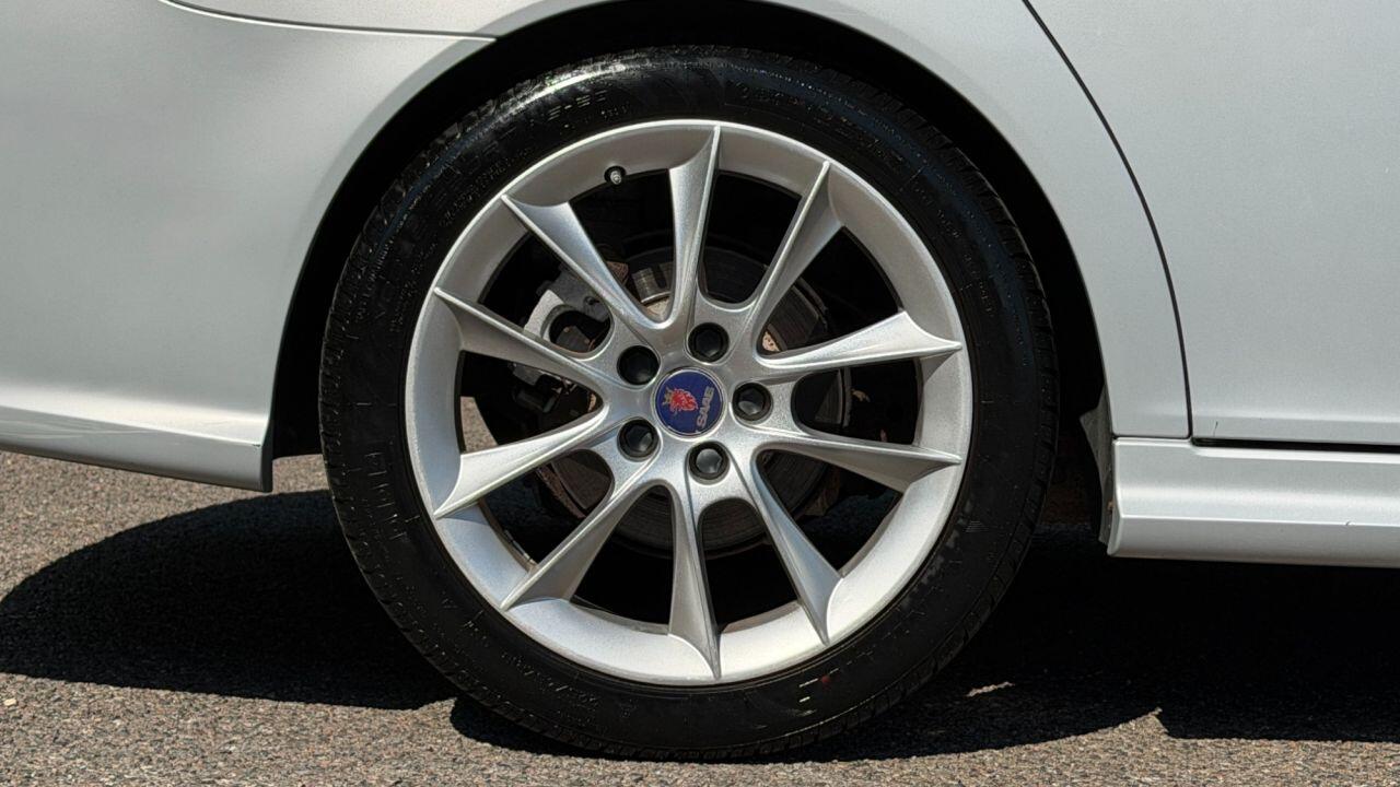 Saab 9-3 view 39