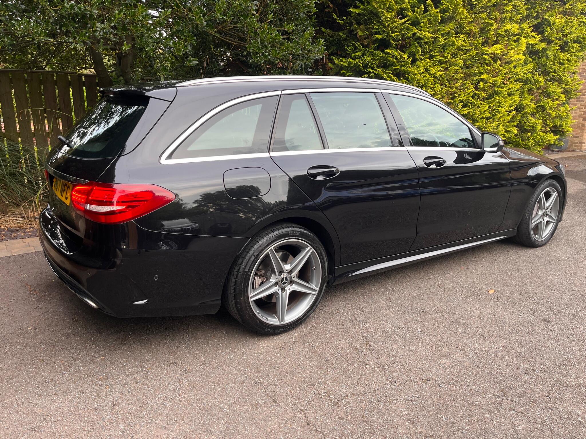 Mercedes-Benz C-Class view 16