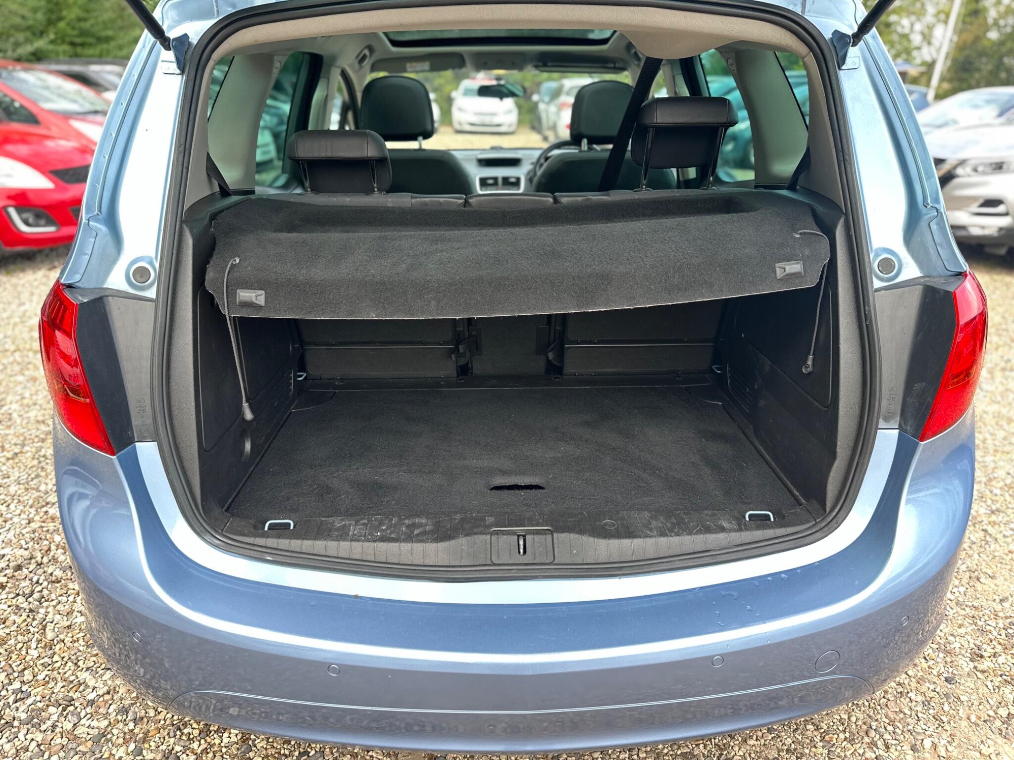 Vauxhall Meriva view 17