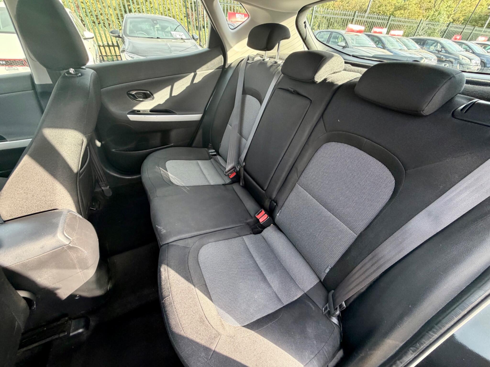 Kia Ceed view 31