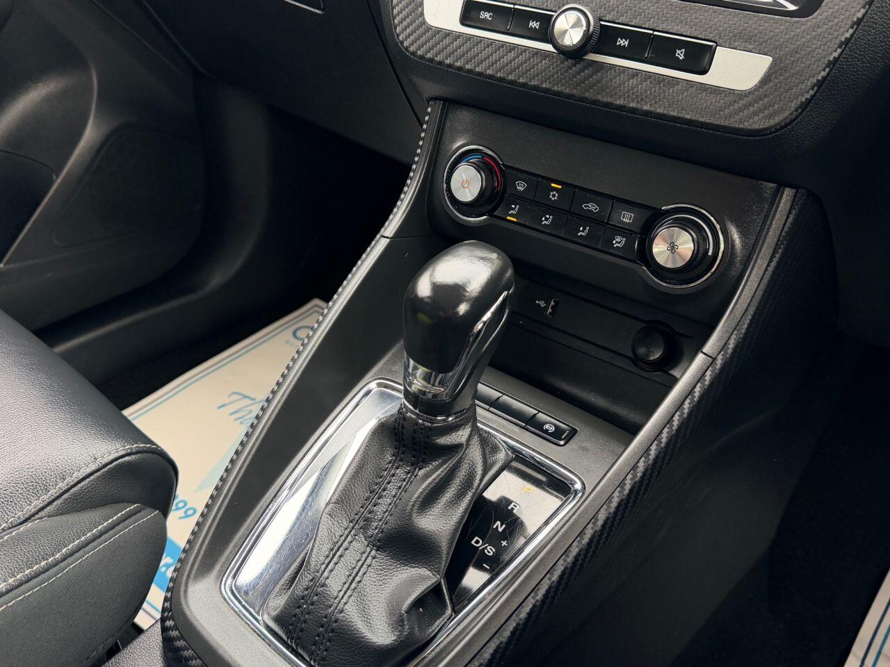 MG ZS view 37