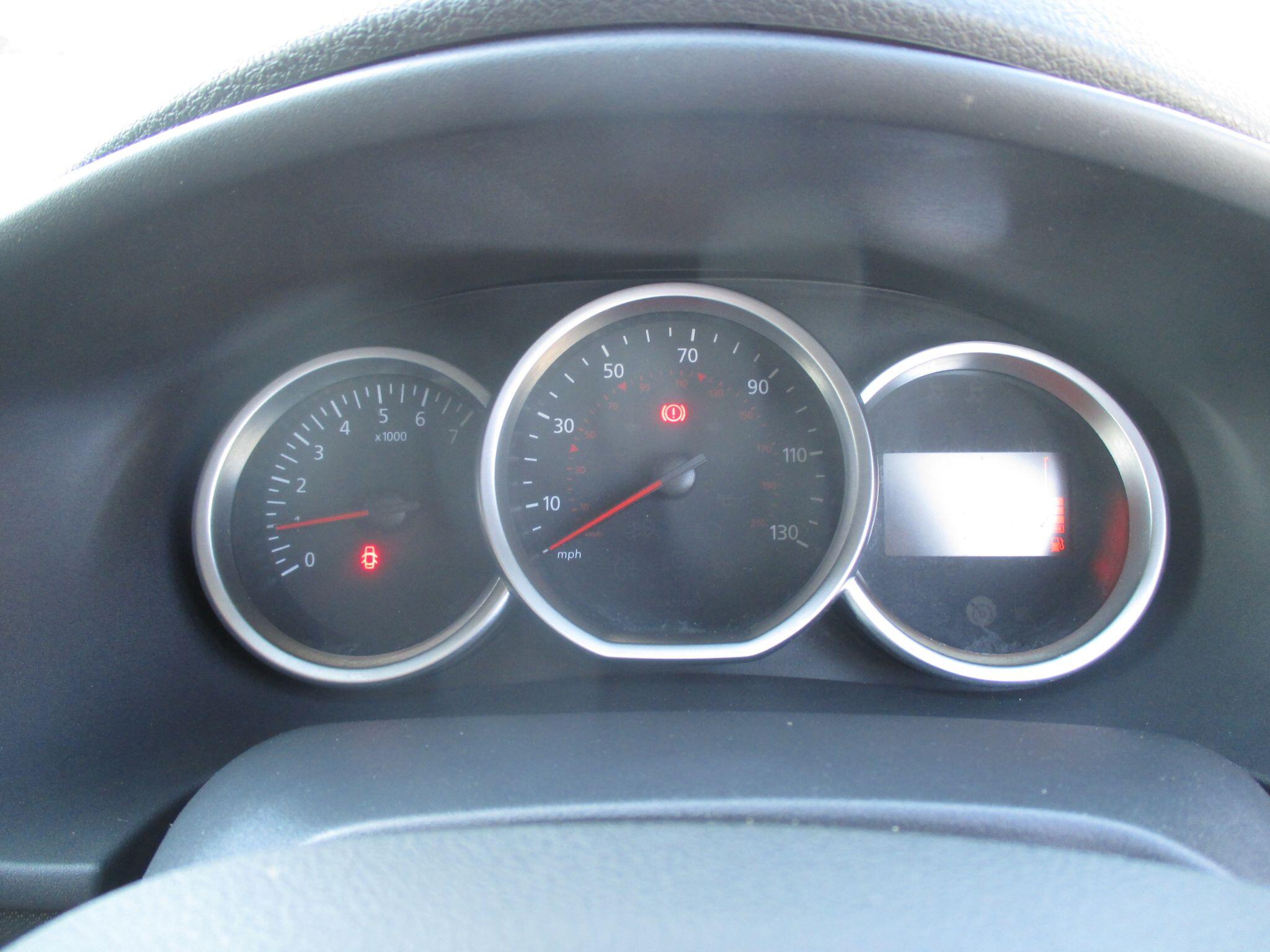 Dacia Sandero view 37