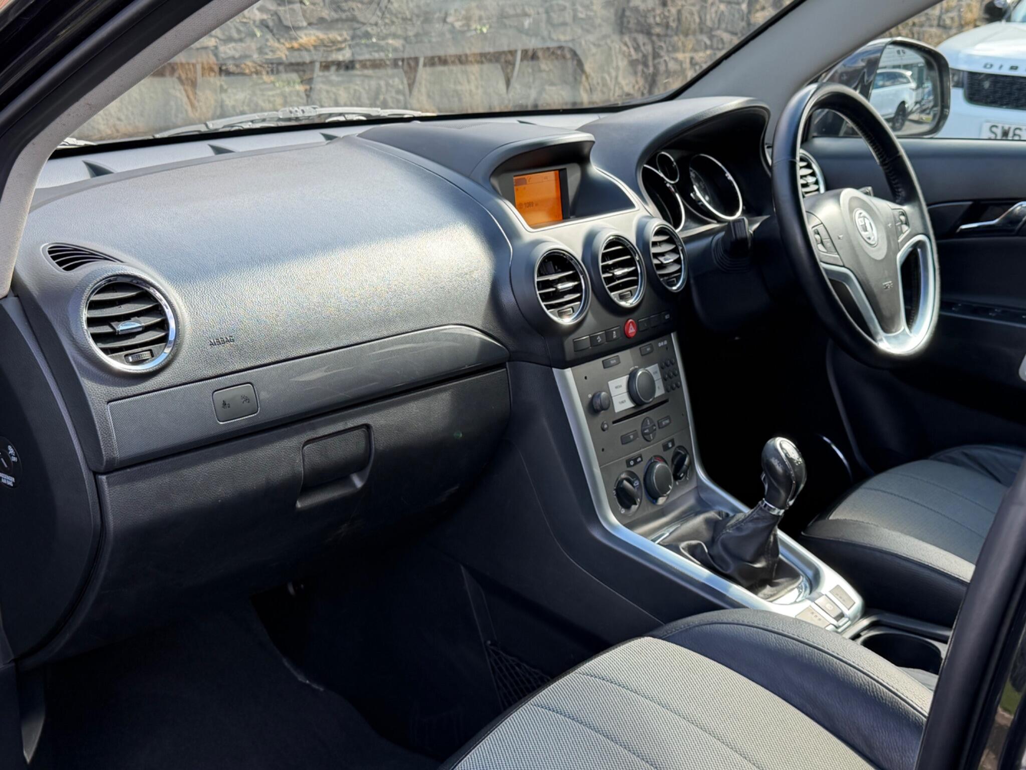 Vauxhall Antara view 11