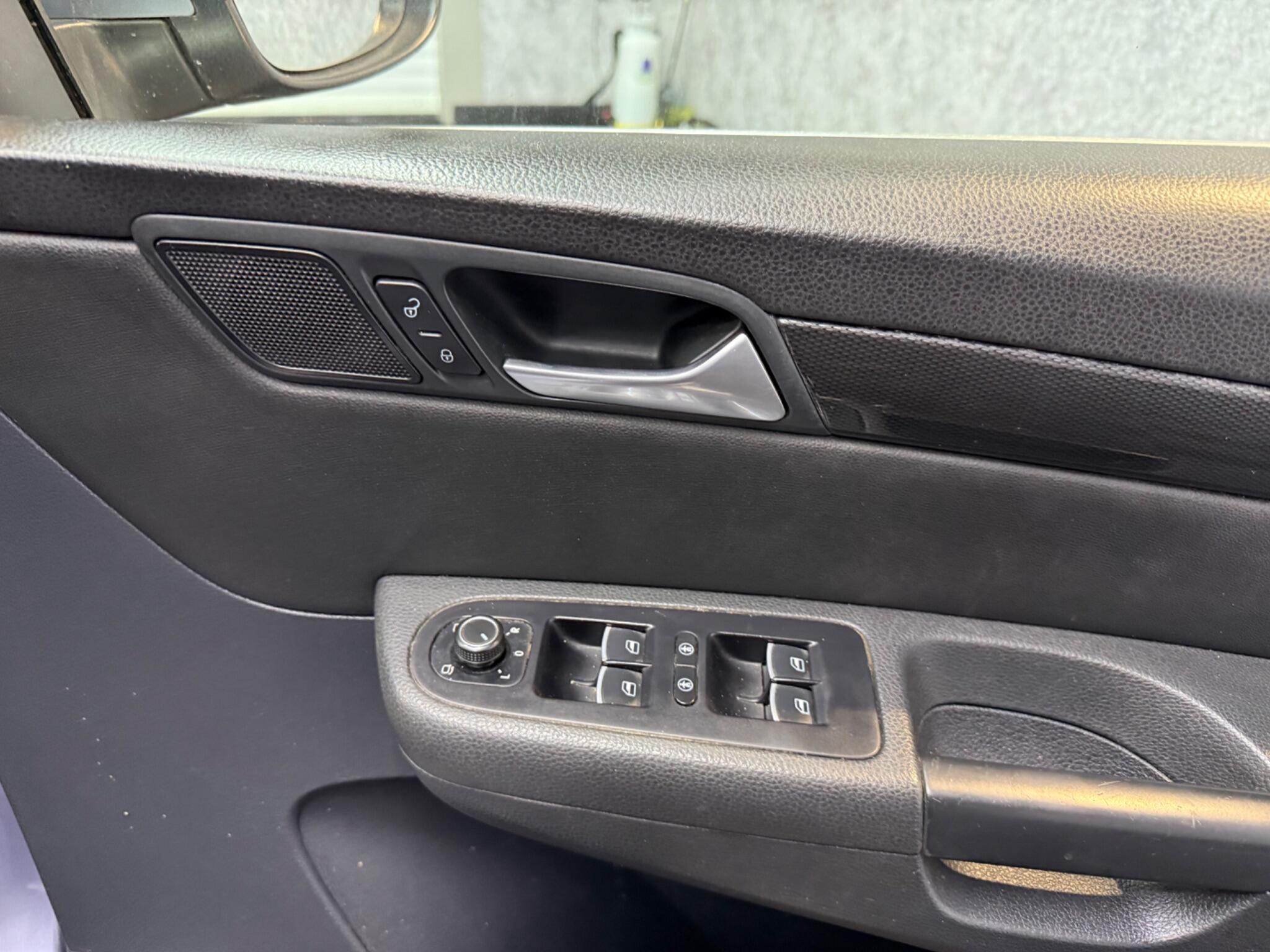 Seat Alhambra view 20