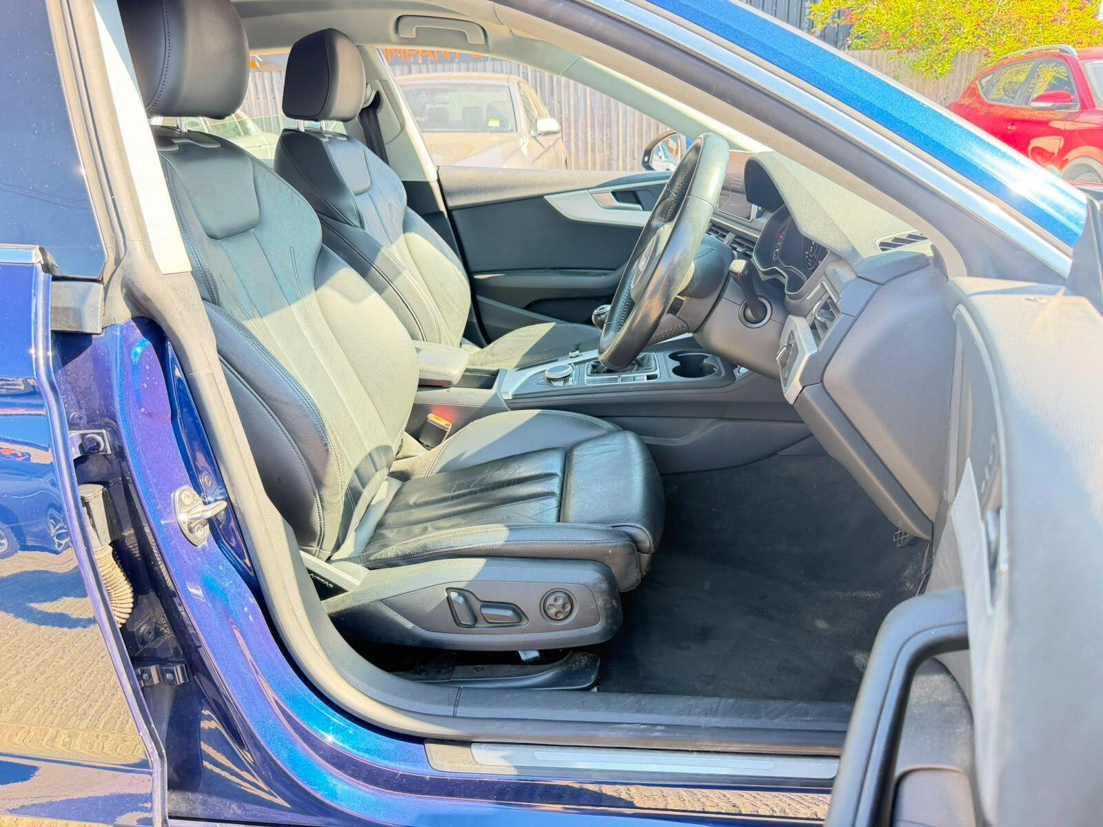 Audi A5 view 9