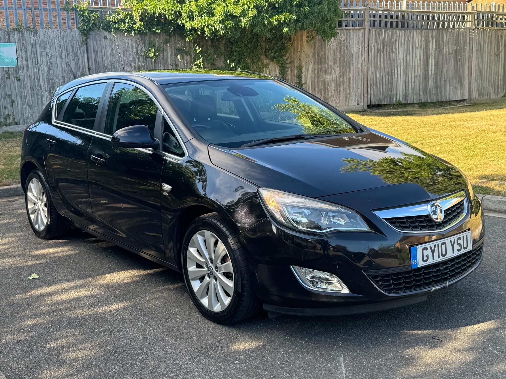 2010 Vauxhall Astra image 3