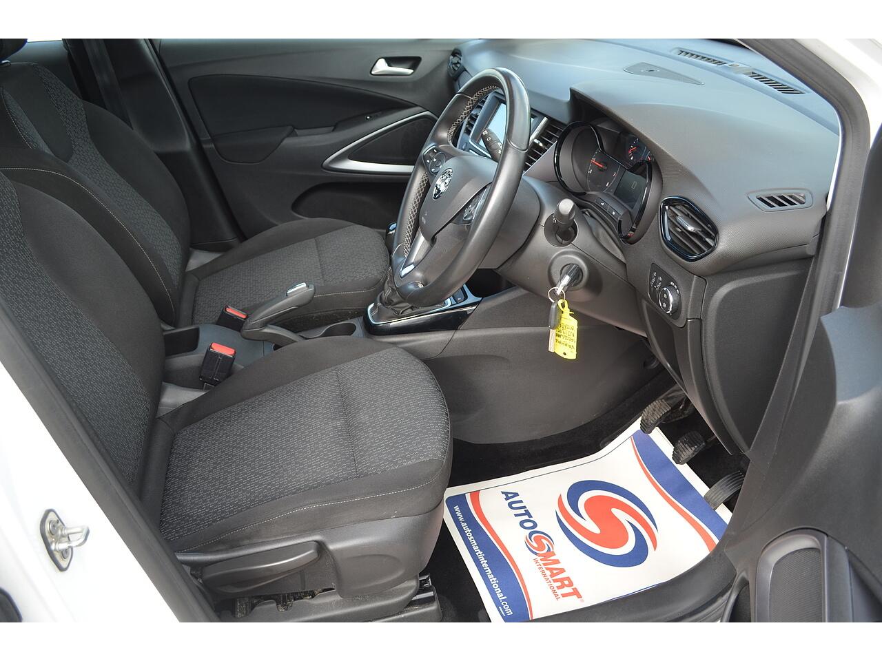 Vauxhall Crossland X view 13
