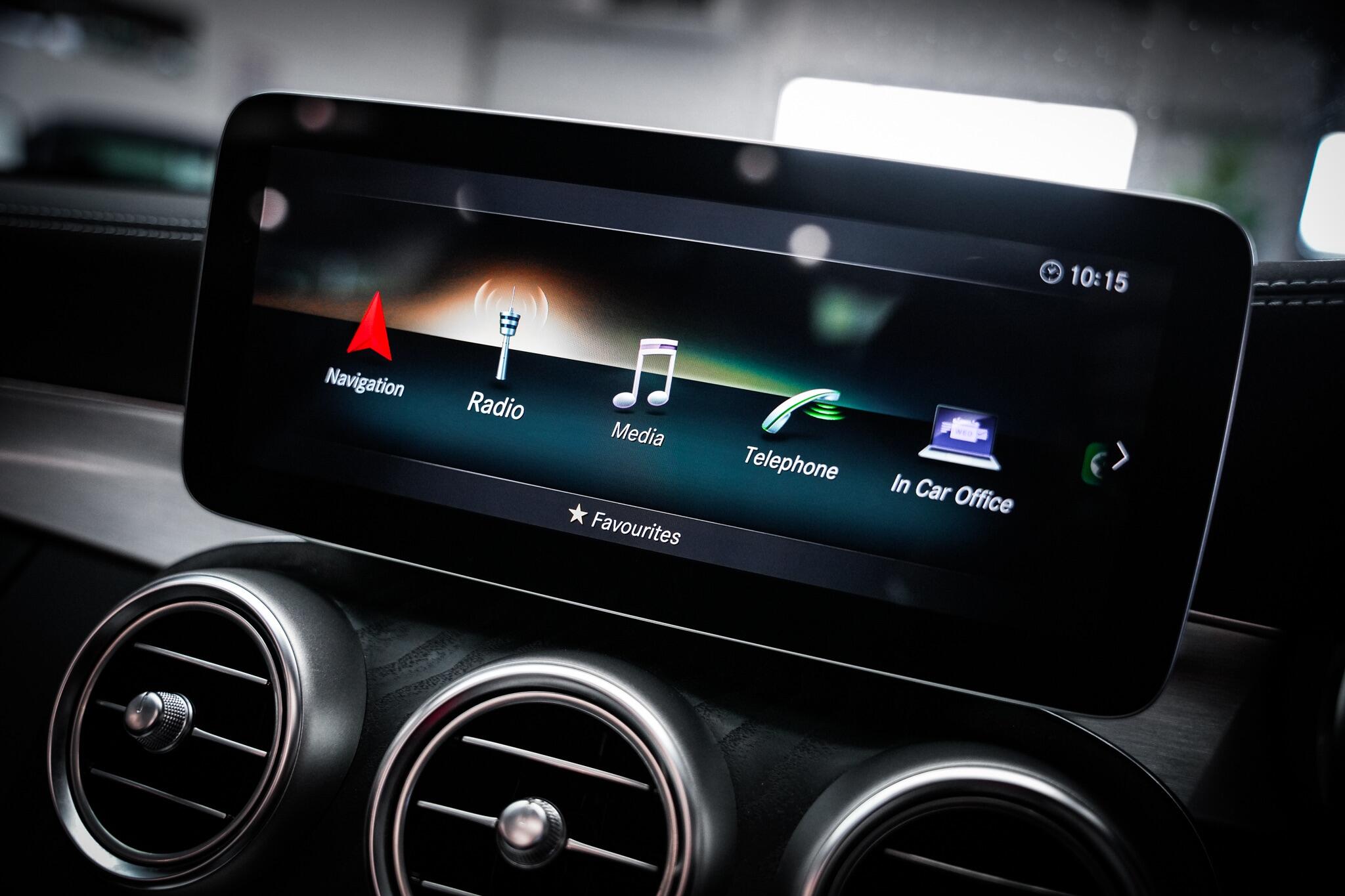 Mercedes-Benz C-Class view 7