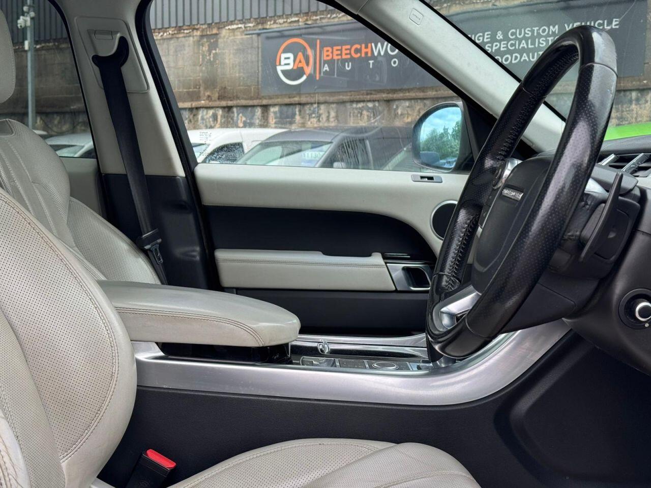Land Rover Range Rover Sport view 24