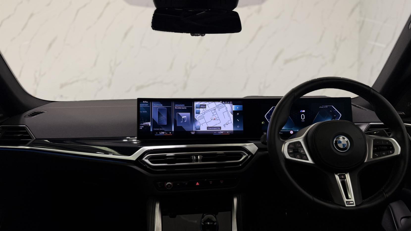 BMW I4 view 17