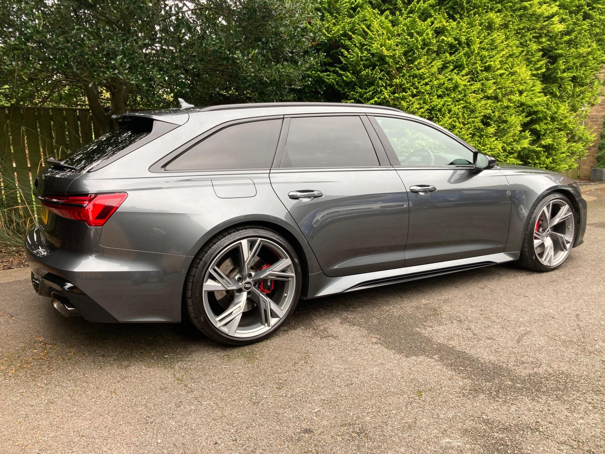 Audi RS6 view 19