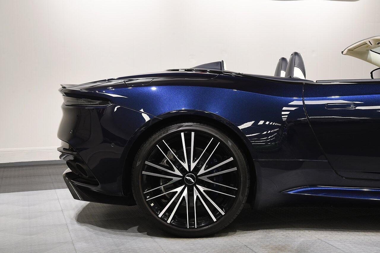 Aston Martin DBS view 49