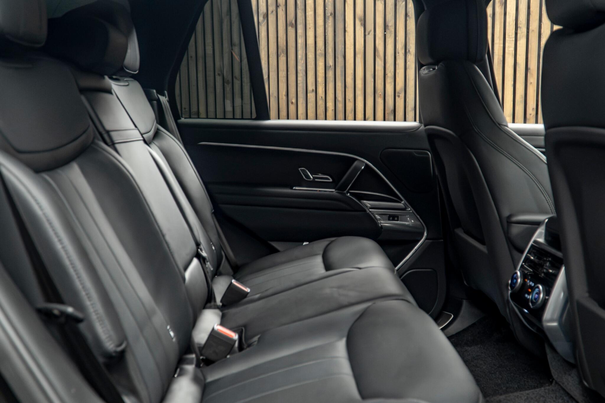 Land Rover Range Rover view 45