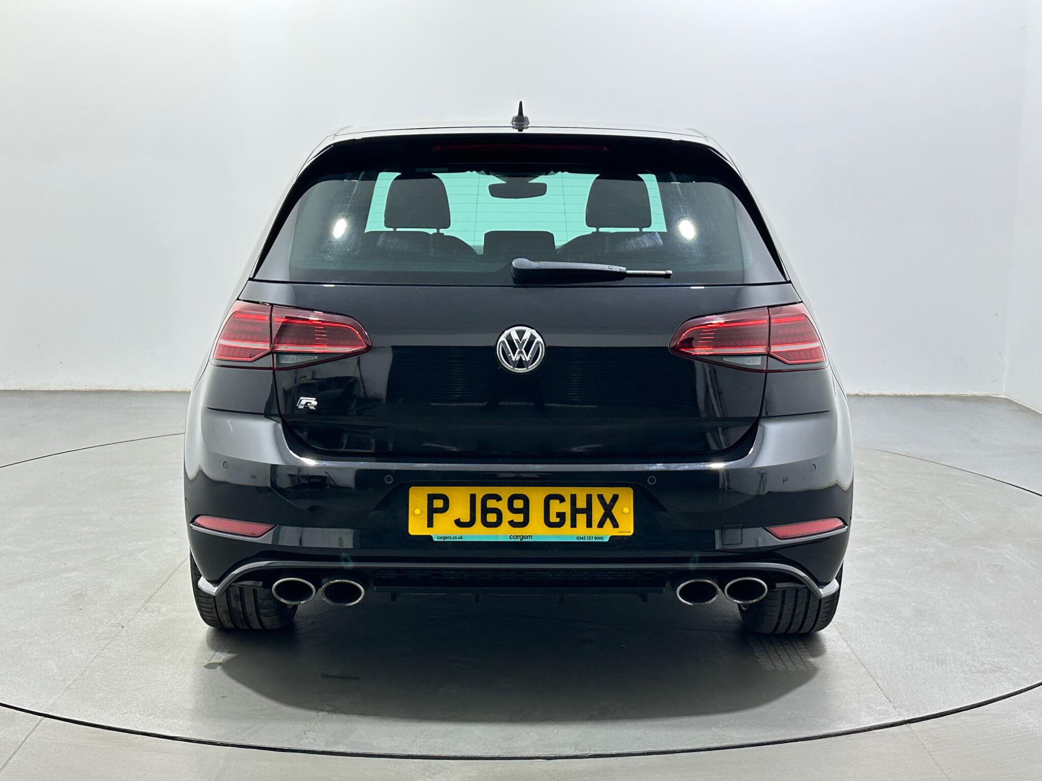 Volkswagen Golf view 7