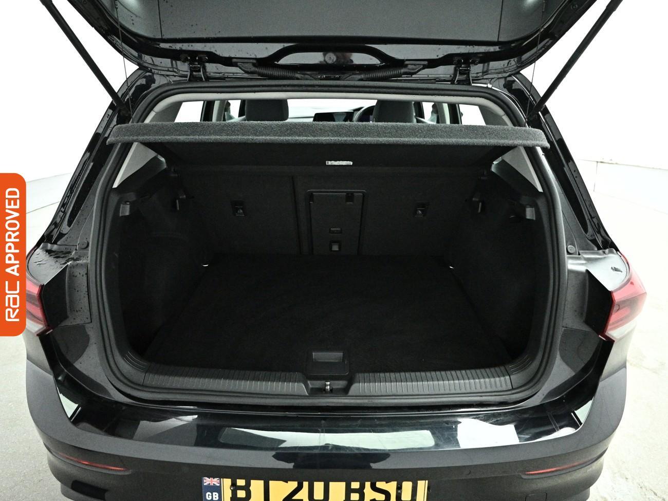 Volkswagen Golf view 26