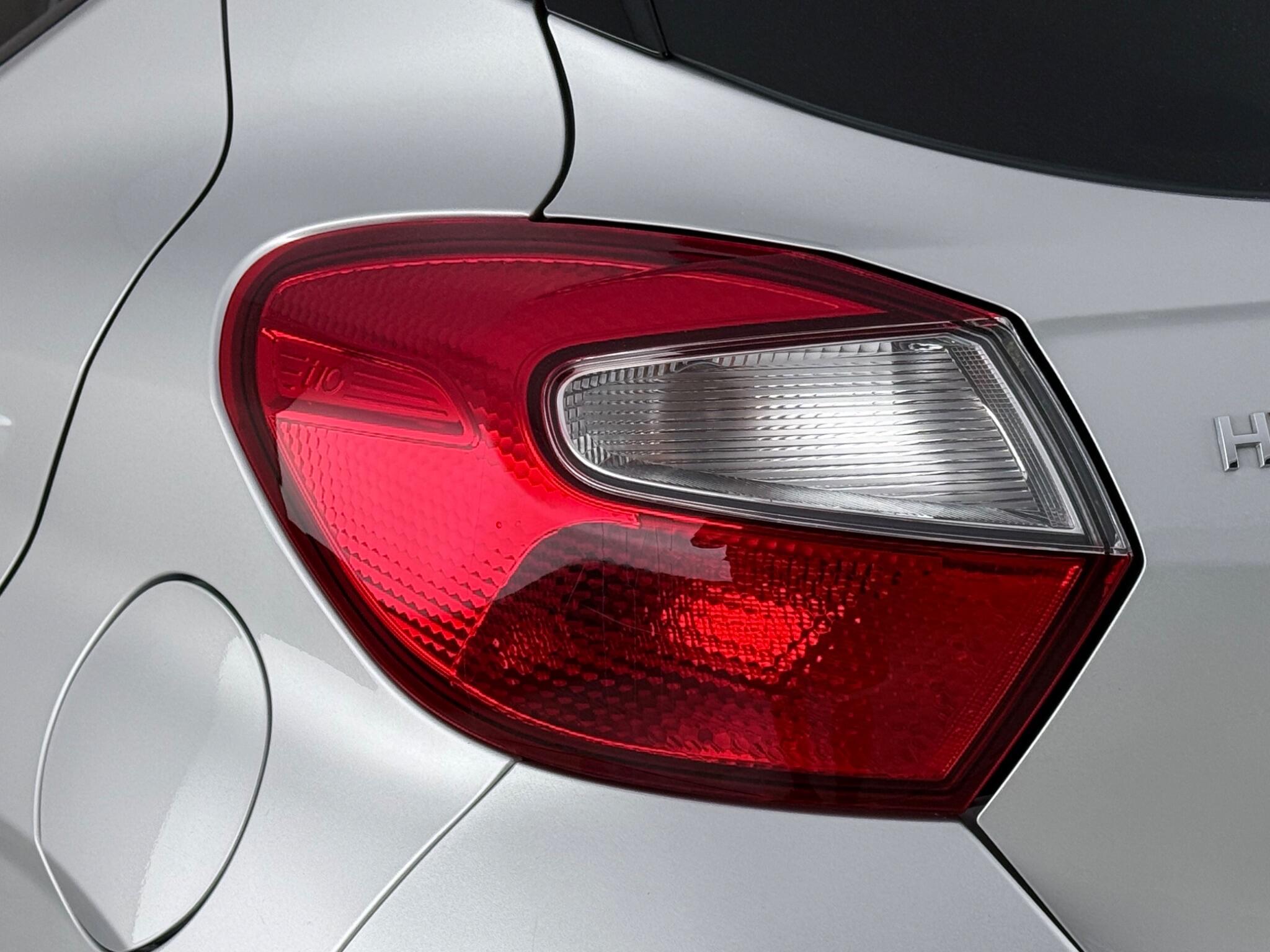 Hyundai i10 view 11