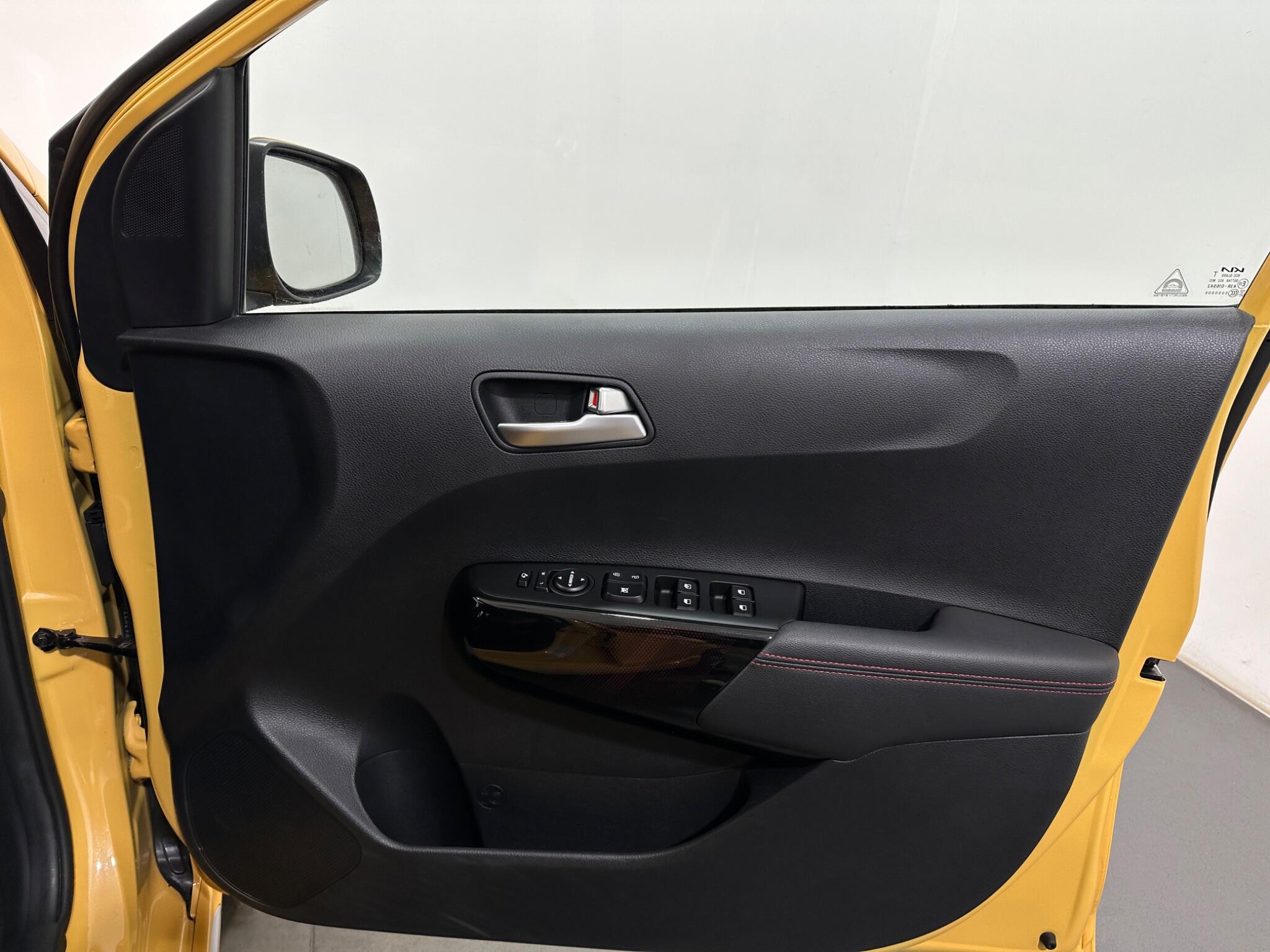 Kia Picanto view 31