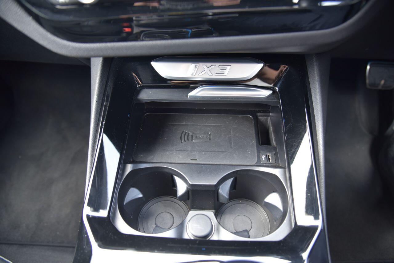BMW Ix3 view 38