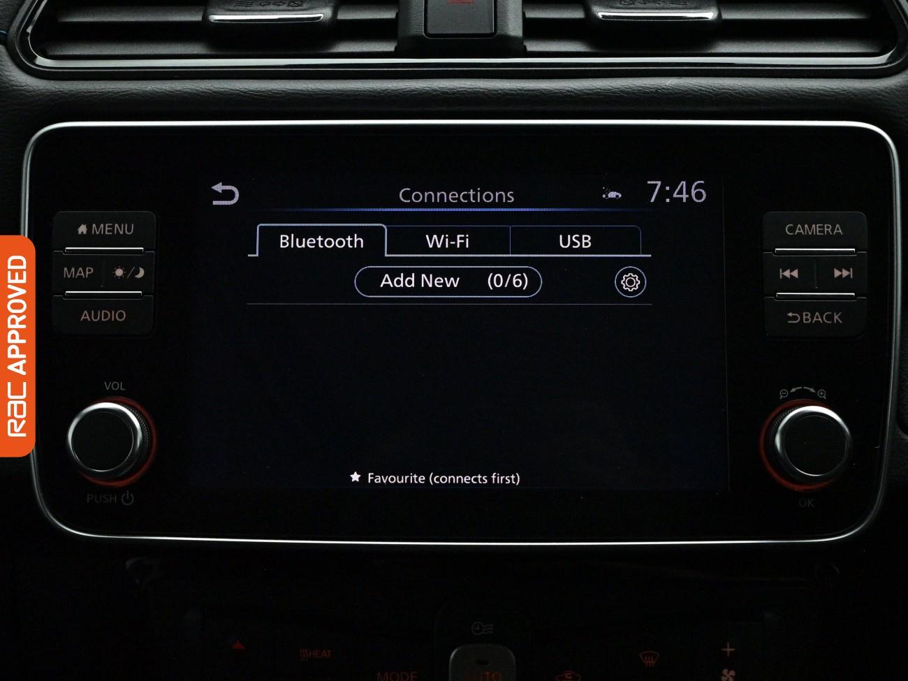 Nissan Leaf view 16