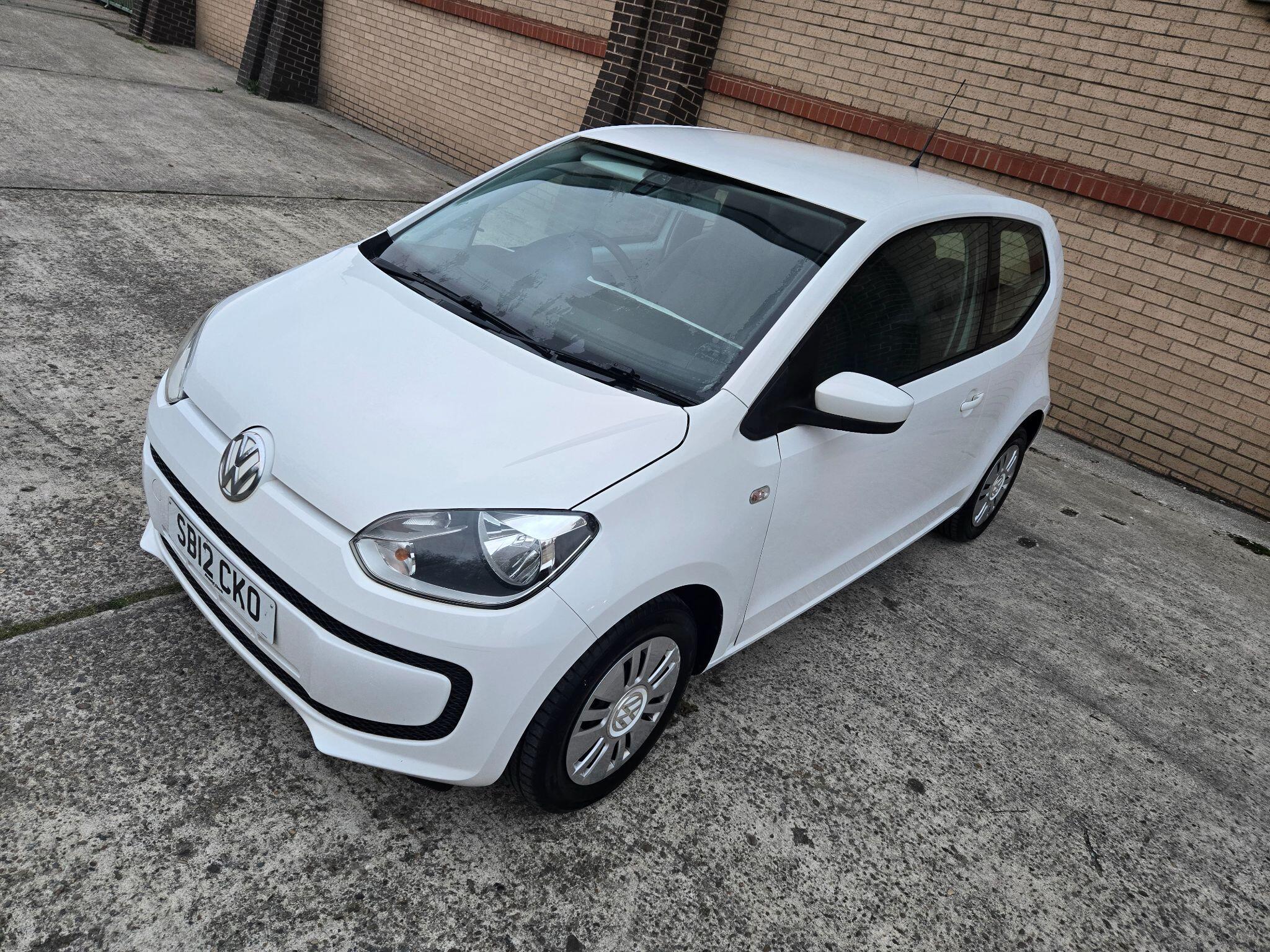 2012 Volkswagen up! image 18