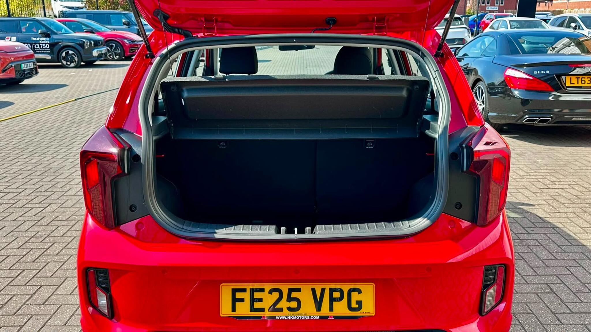 Kia Picanto view 11