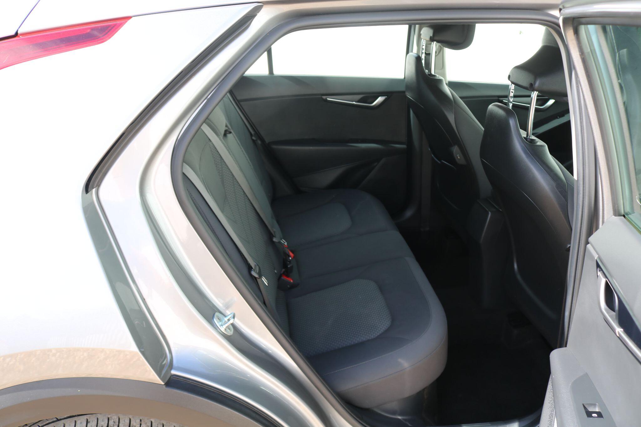 Kia Niro view 26