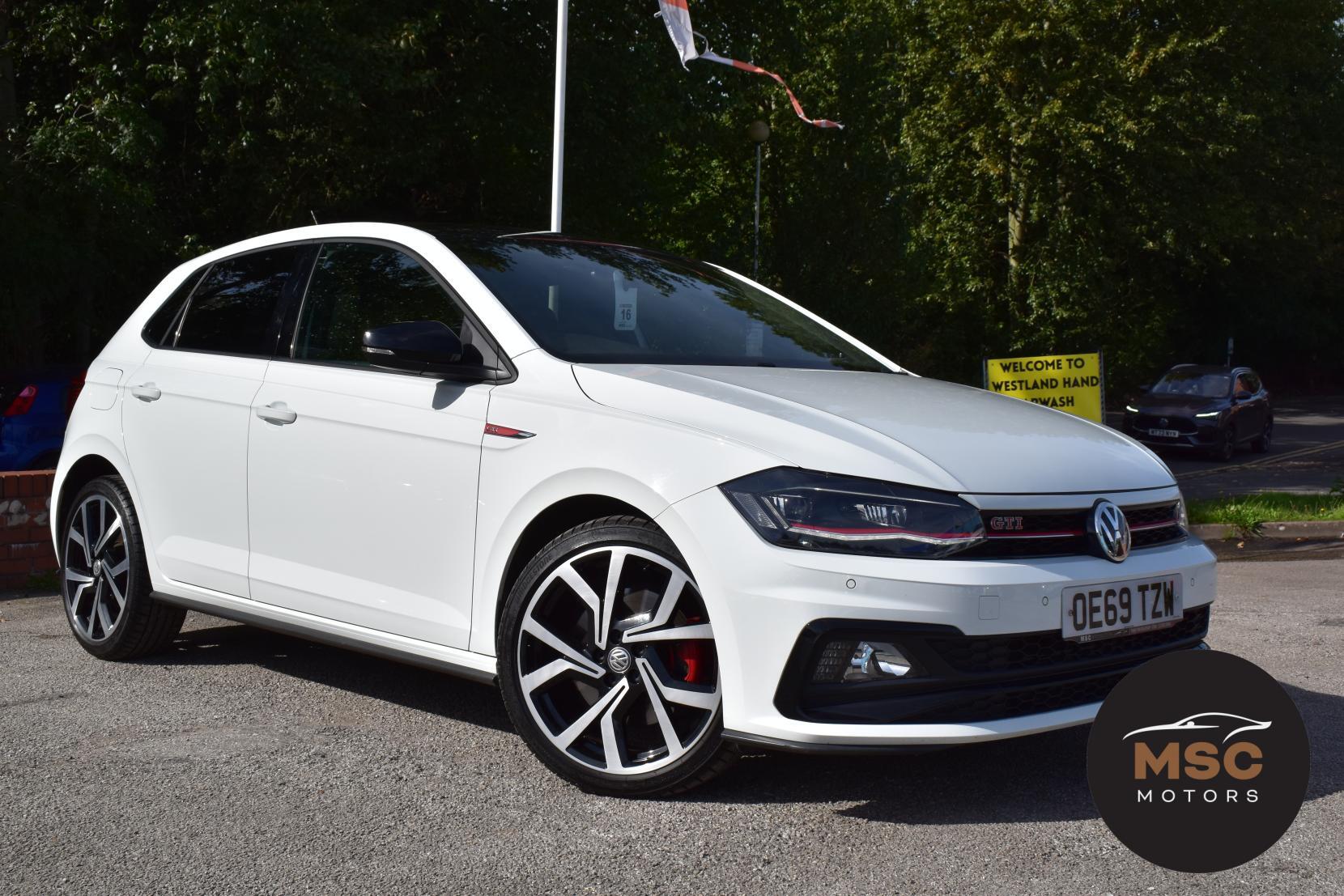Volkswagen Polo view 2