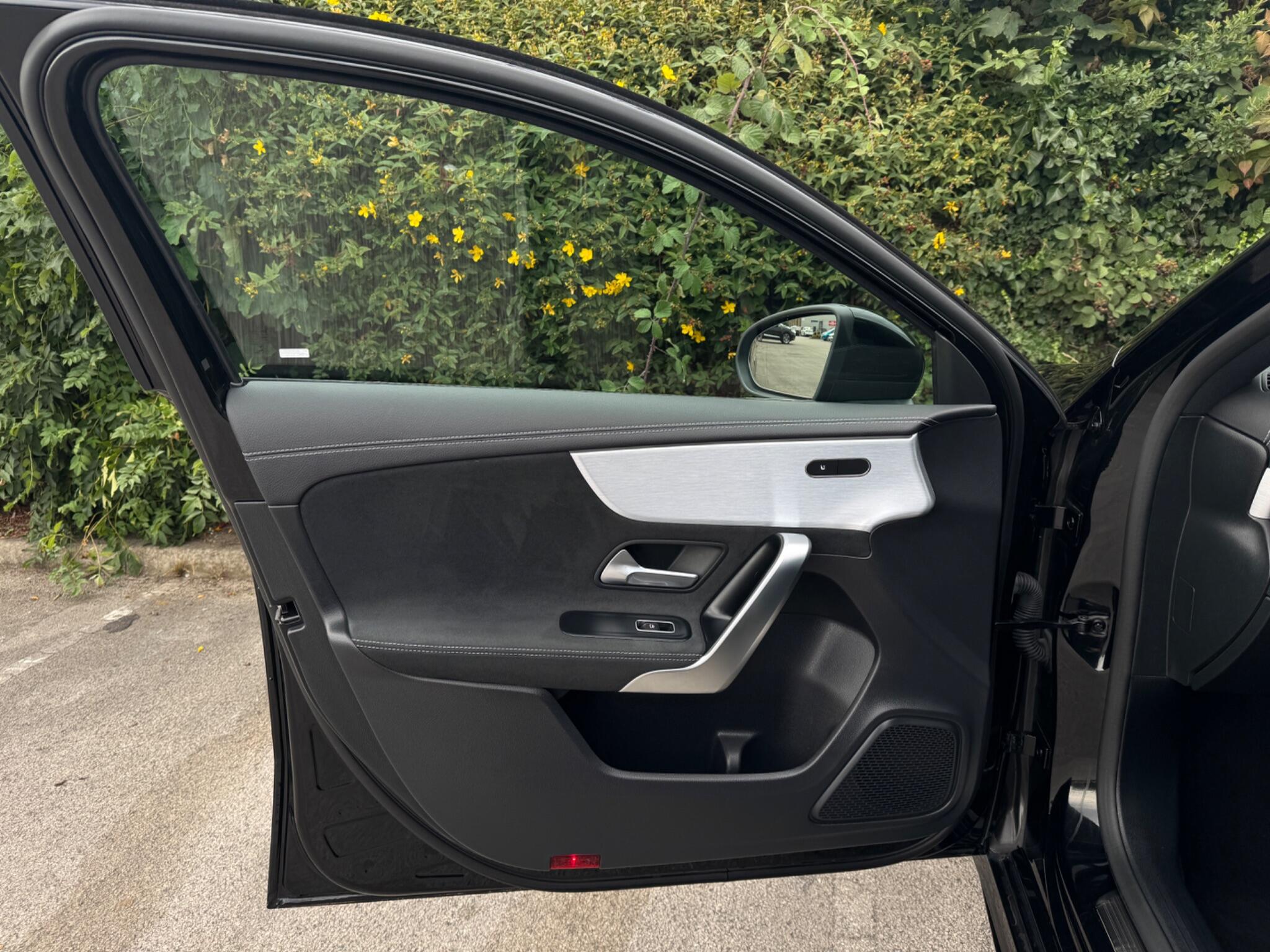 Mercedes-Benz A Class view 36