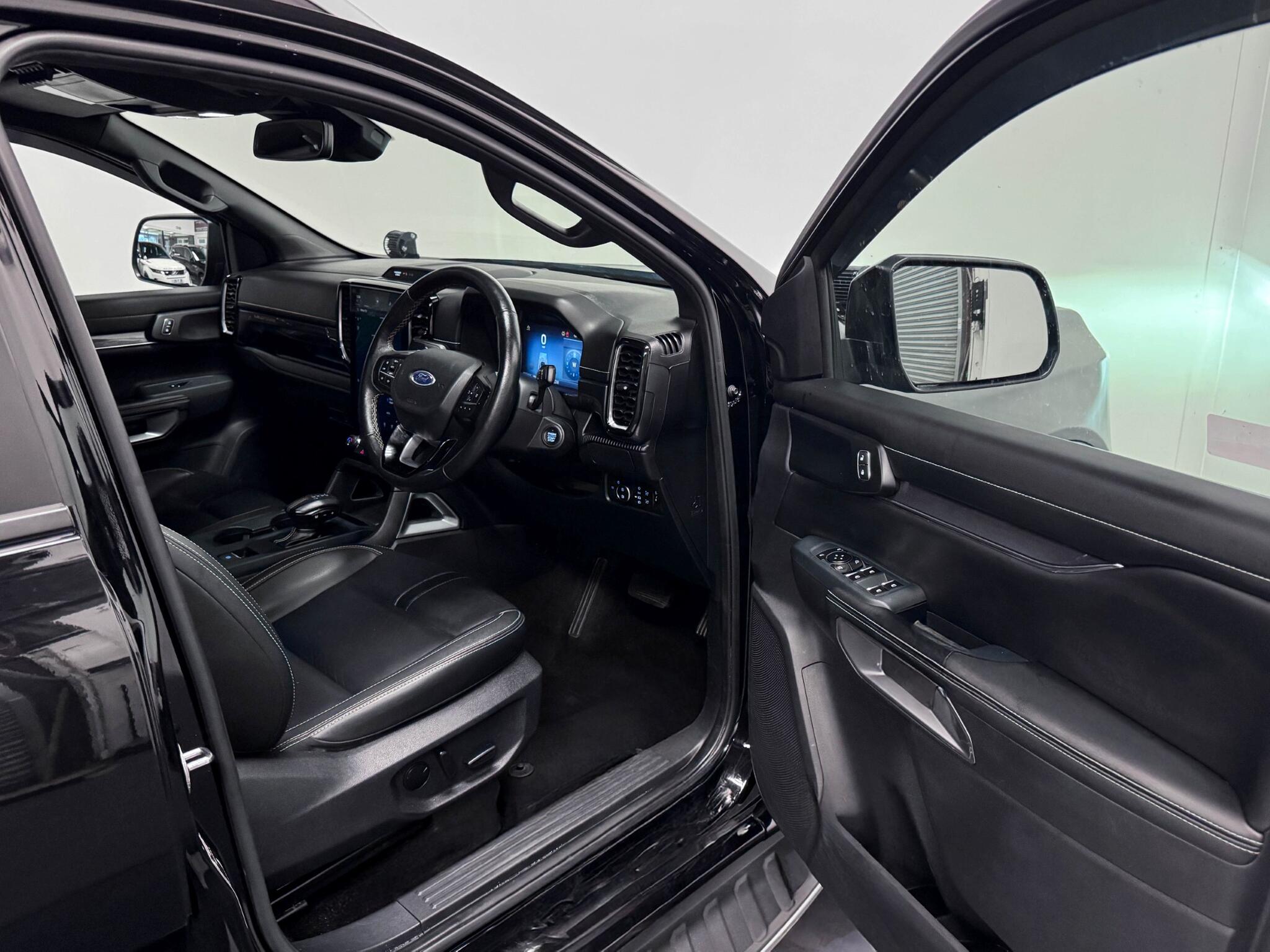 Ford Ranger view 29