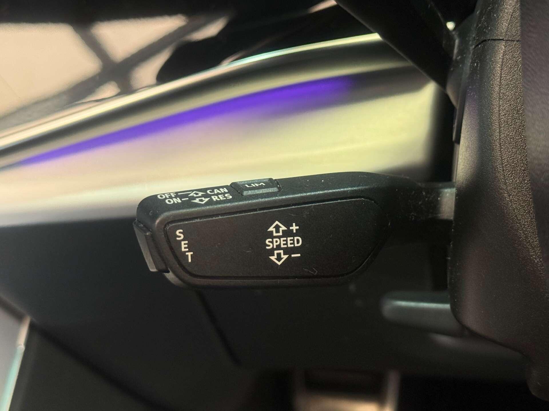 Audi SQ7 view 38