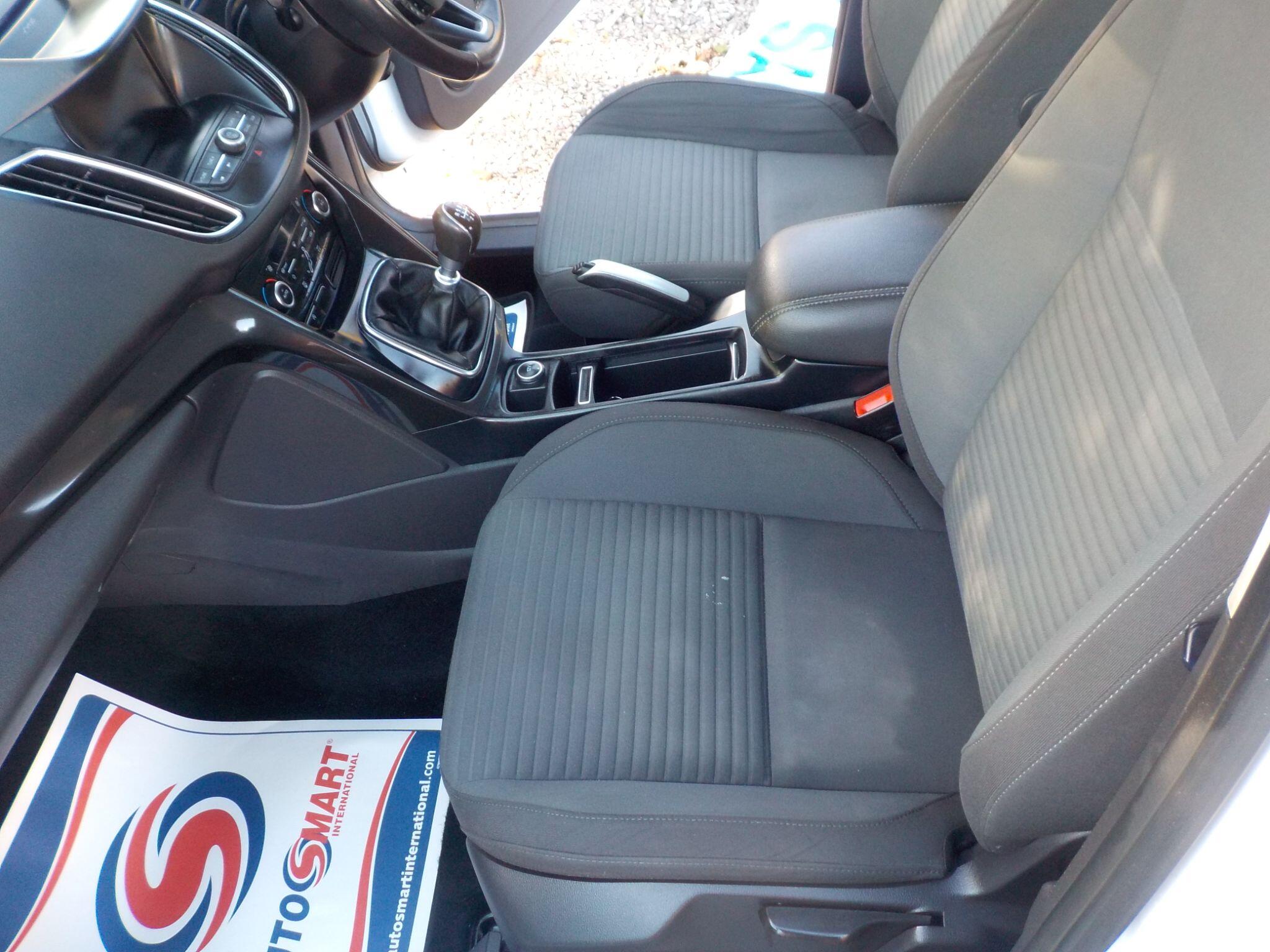 Ford C-Max 1.6 TDCi Titanium Euro 5 5dr