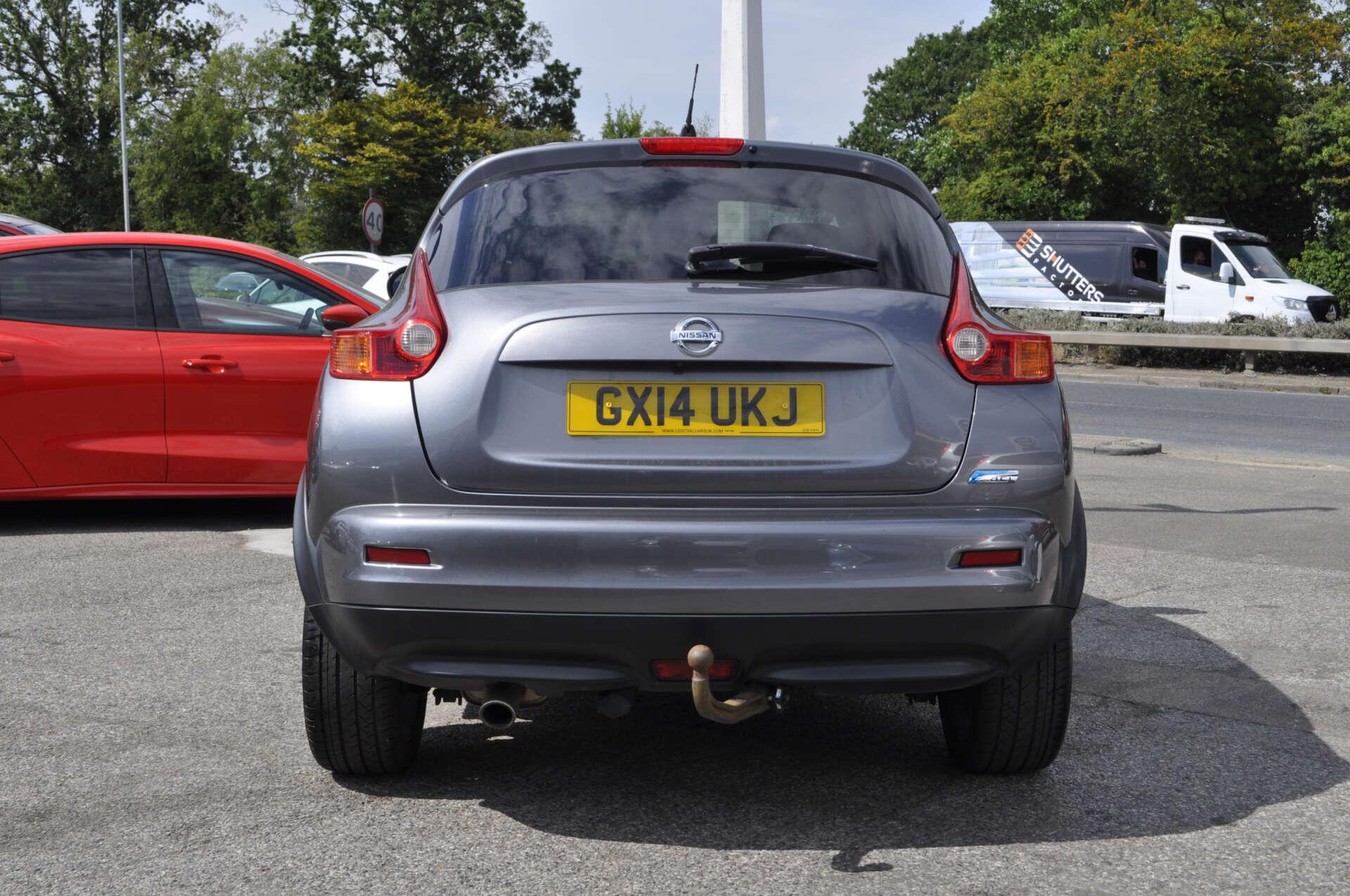 Nissan Juke view 2