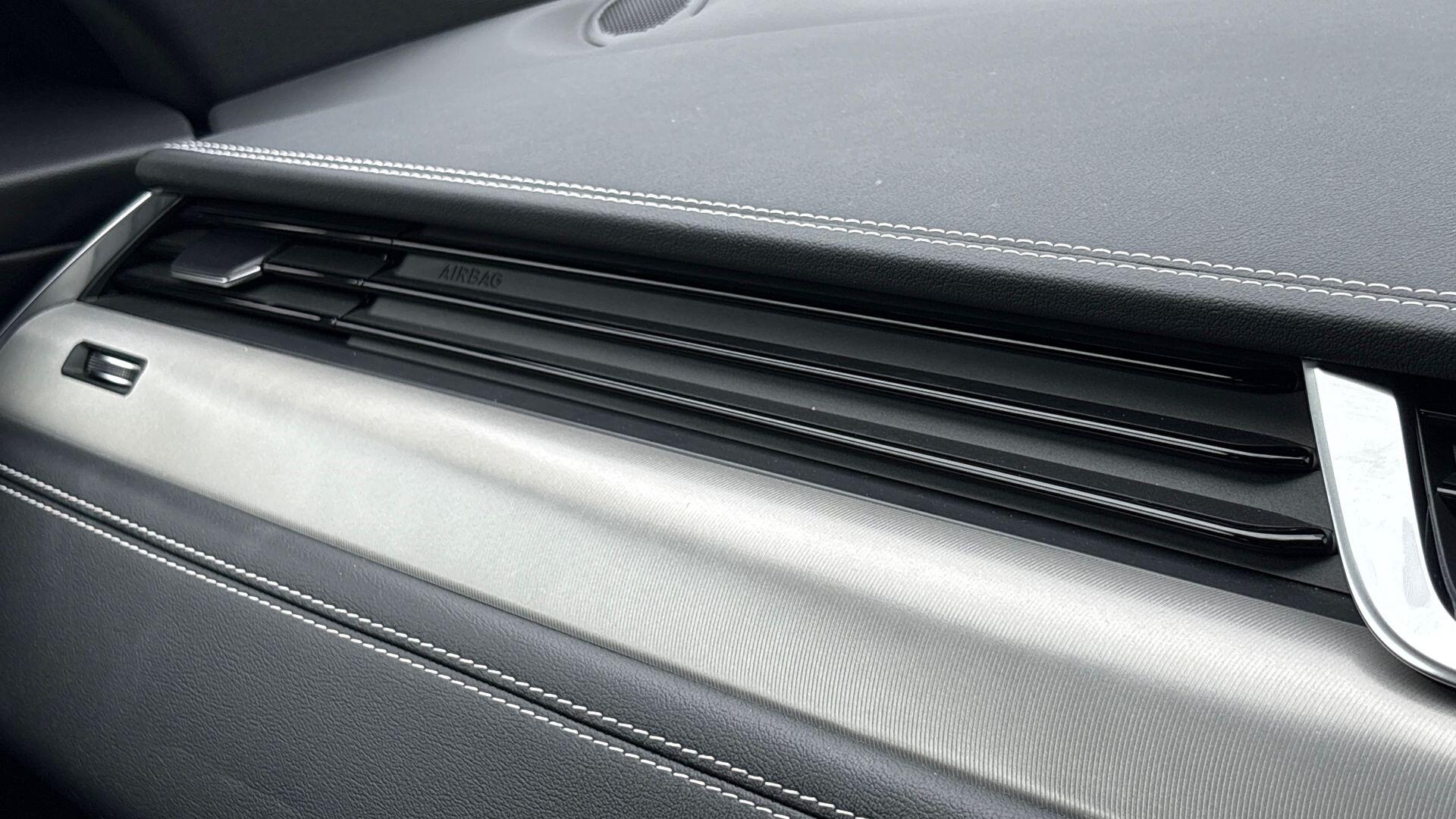 Jaguar F-Pace view 34