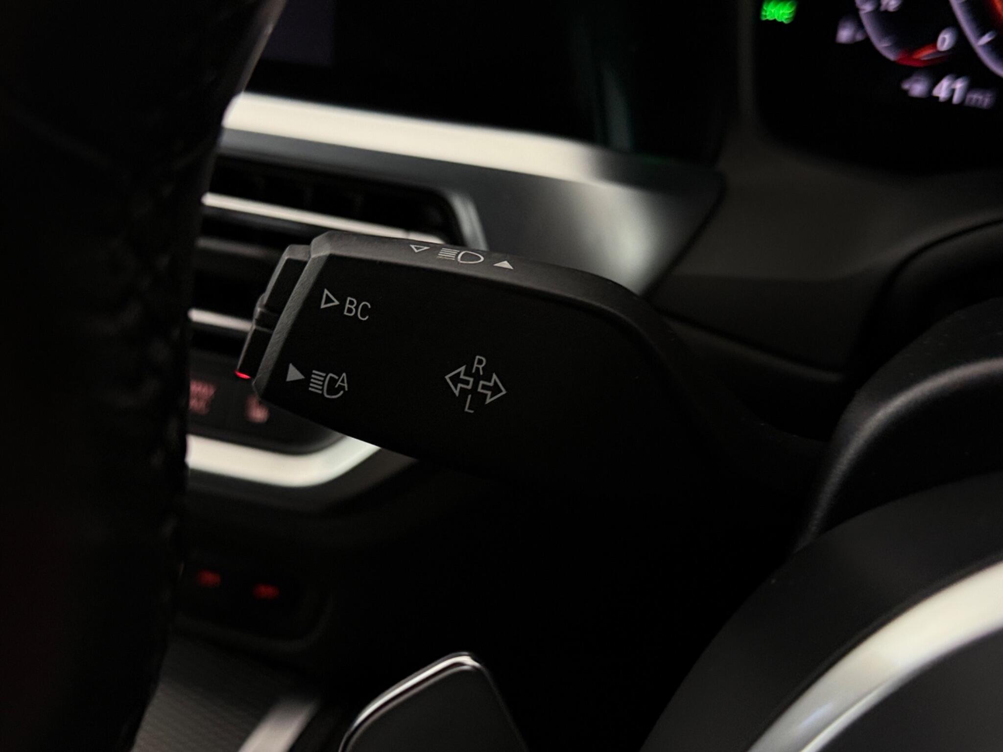 BMW 4 Series view 16
