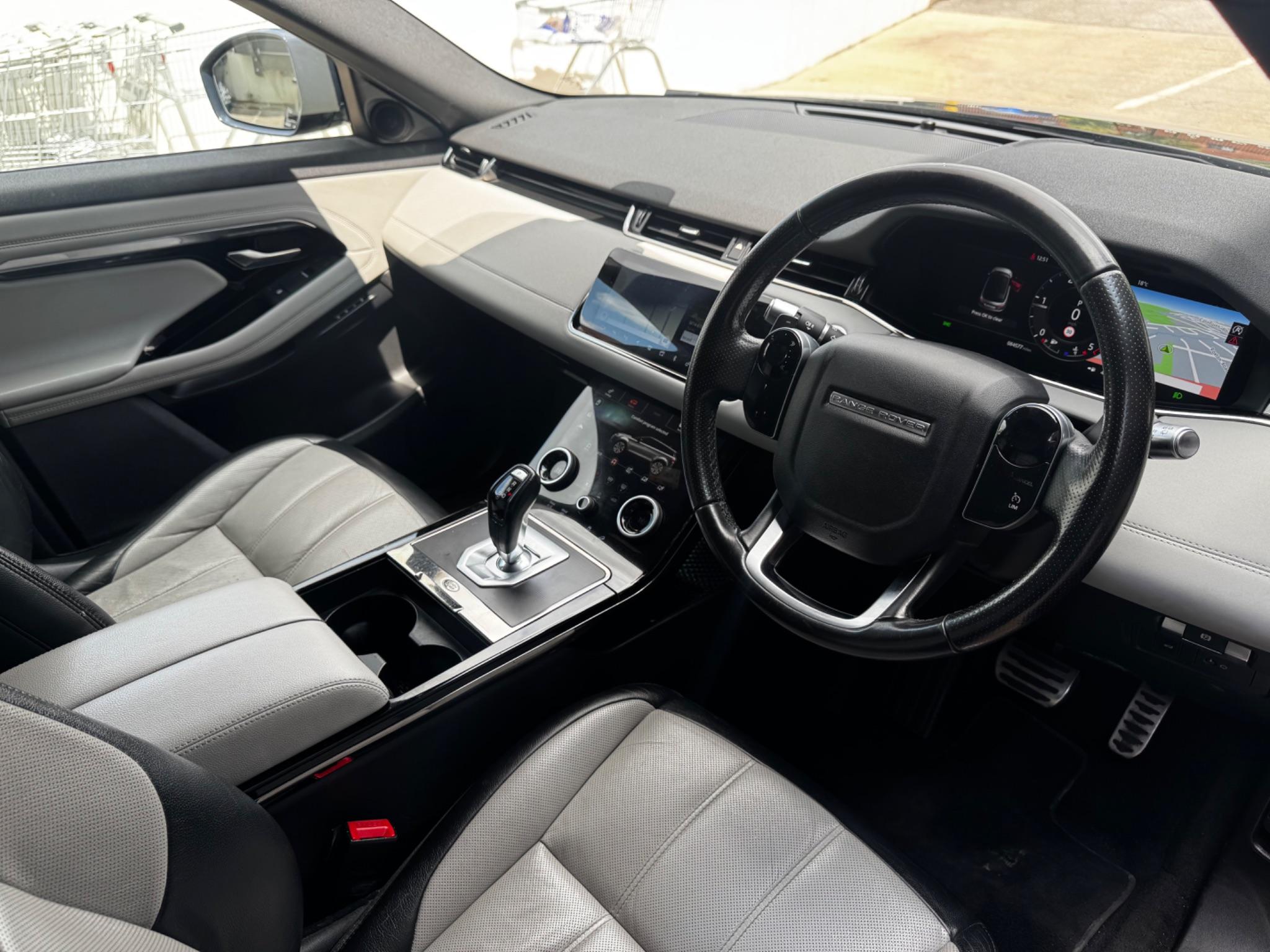 Land Rover Range Rover Evoque view 4