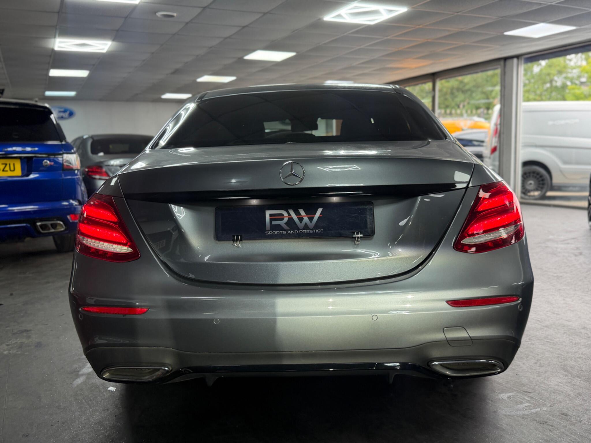 Mercedes-Benz E Class view 12