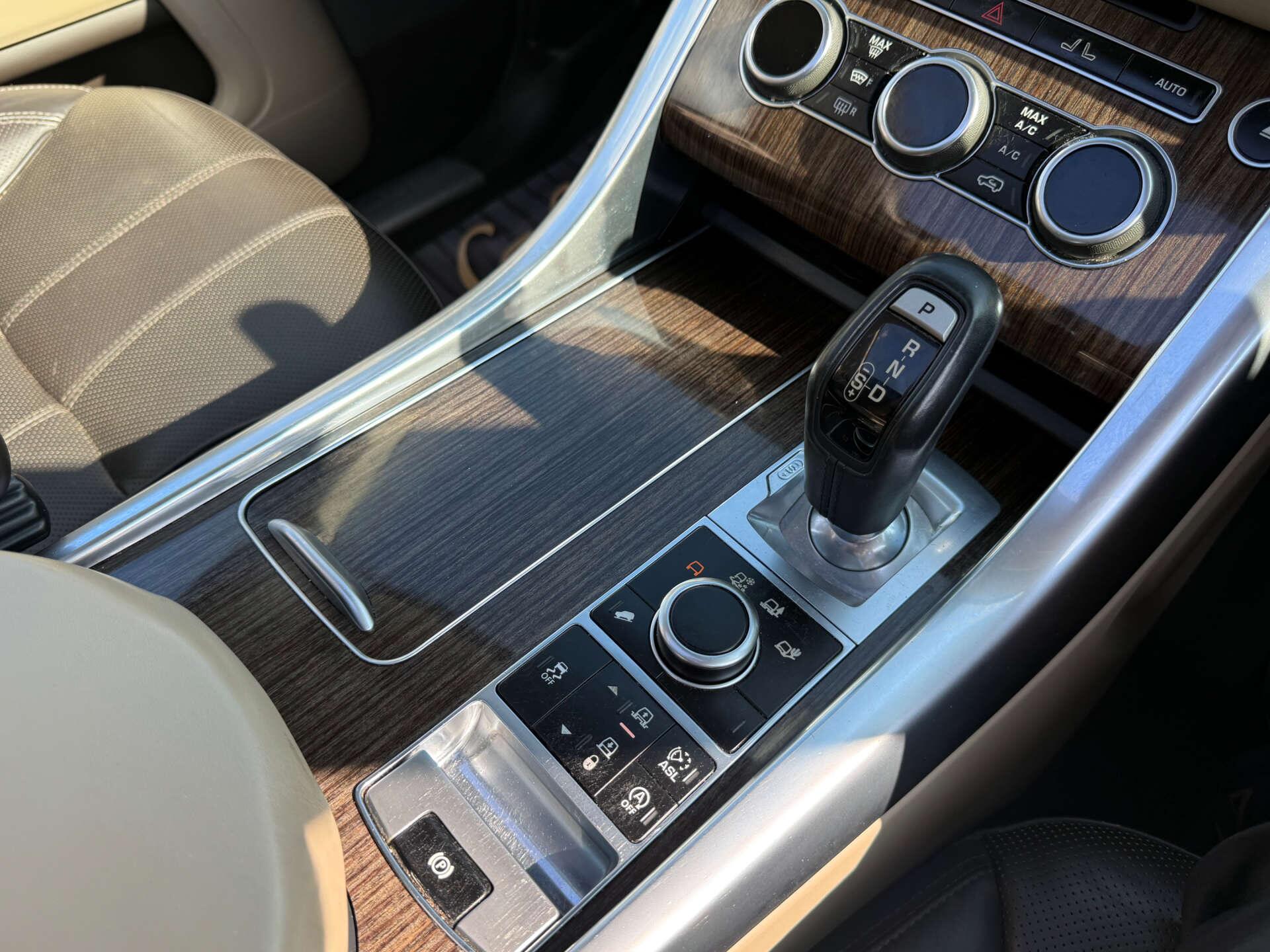 Land Rover Range Rover Sport view 48