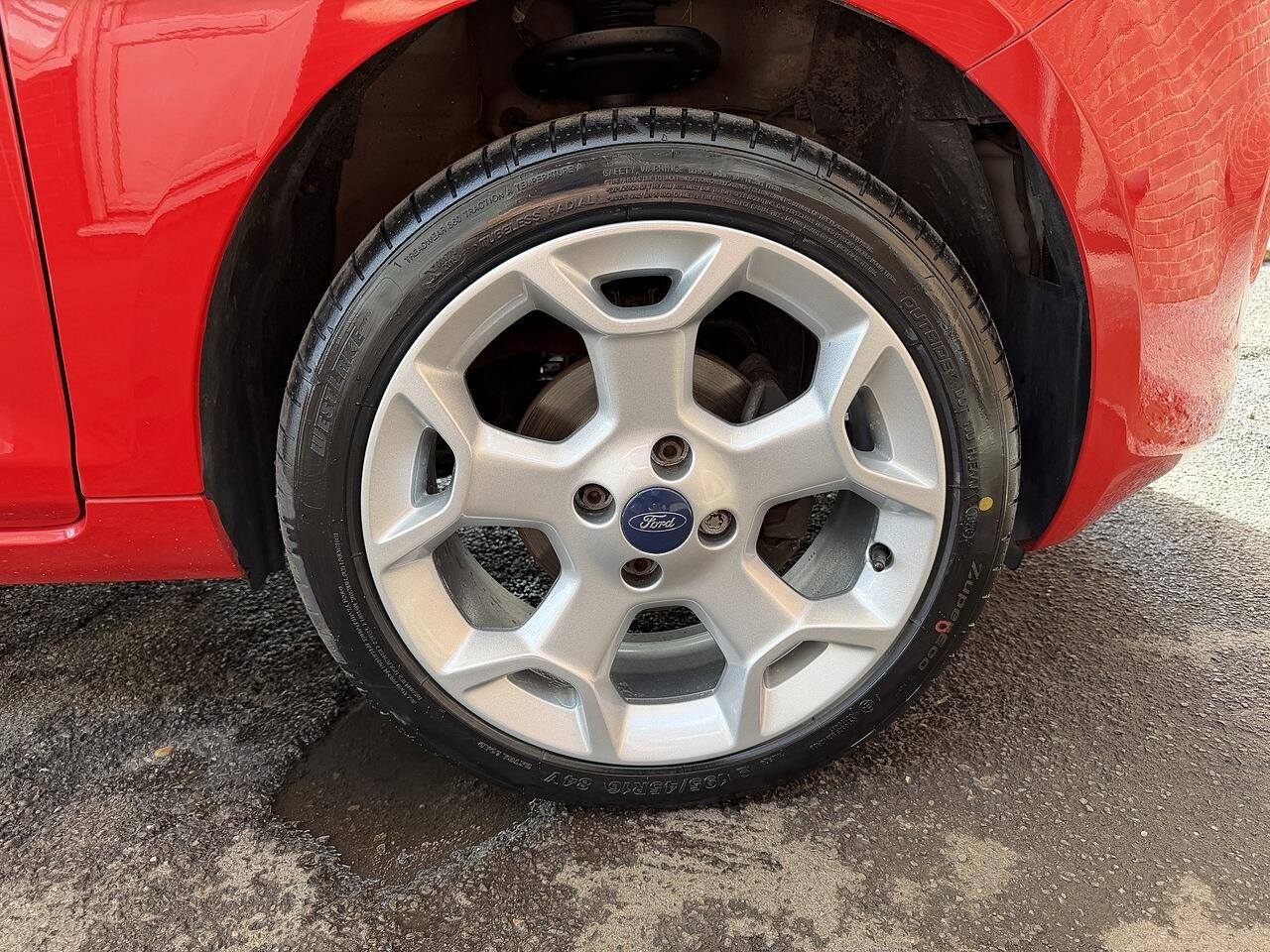 Ford Ka/ka+ view 12