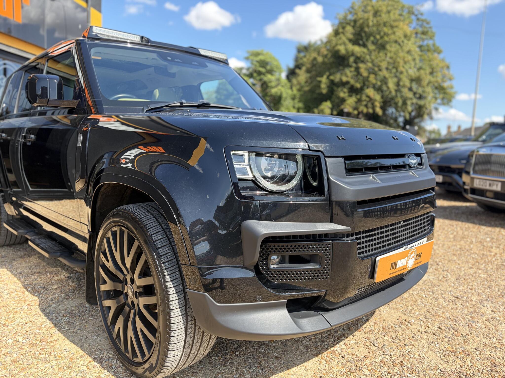 Land Rover Defender 110 view 2