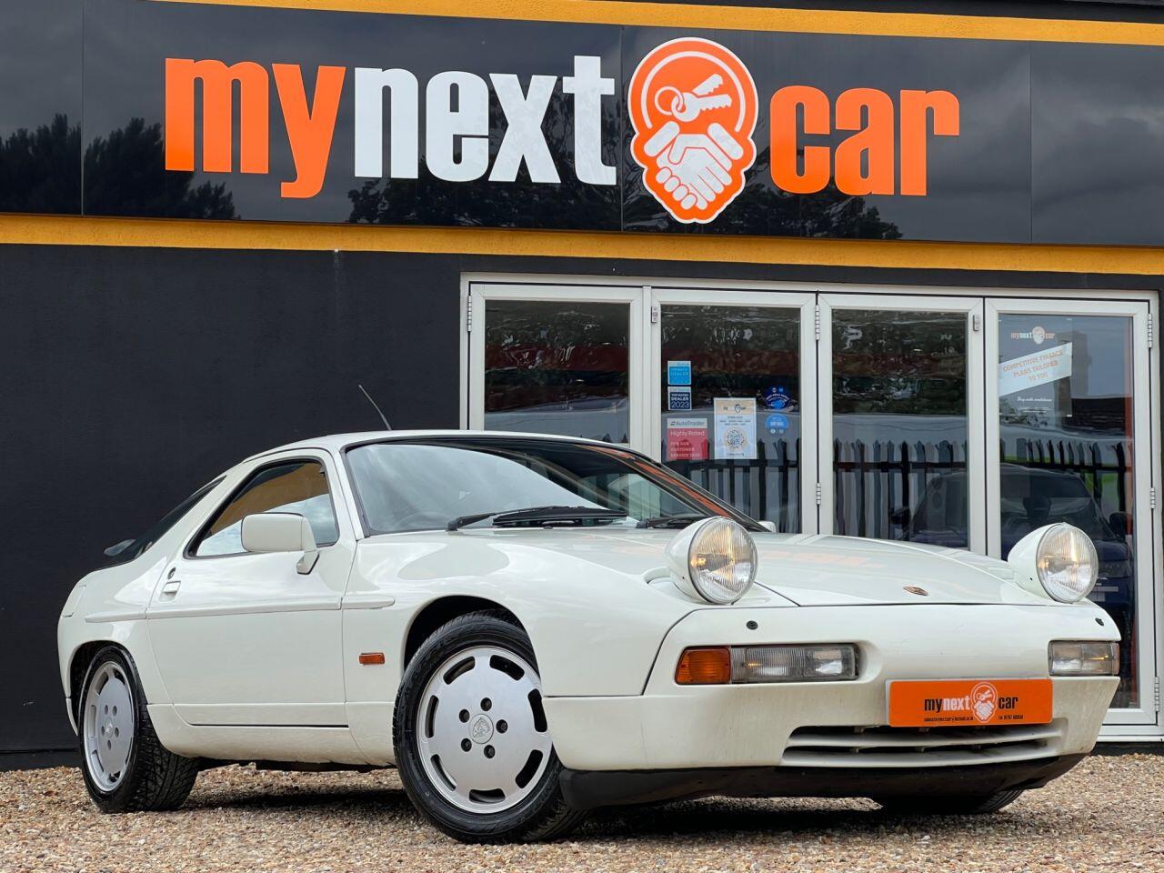 Porsche 928 main image