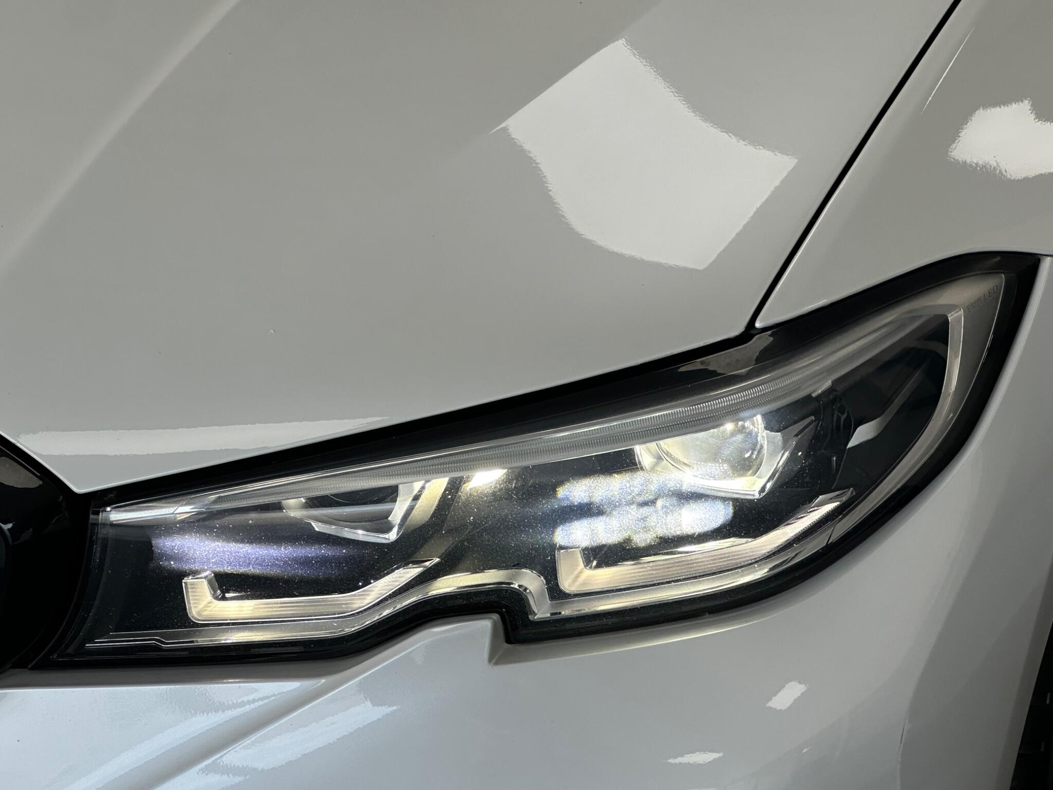 BMW 3 Series view 43