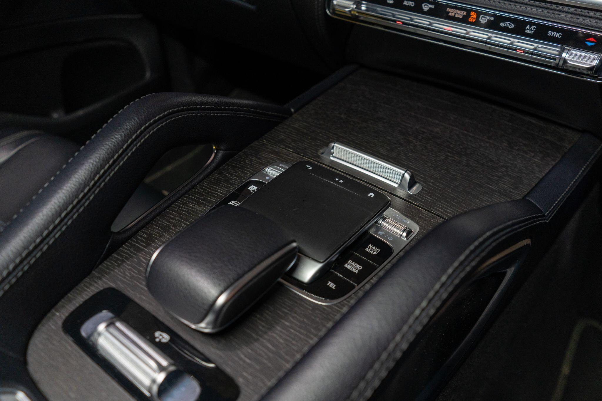 Mercedes-Benz GLE view 31