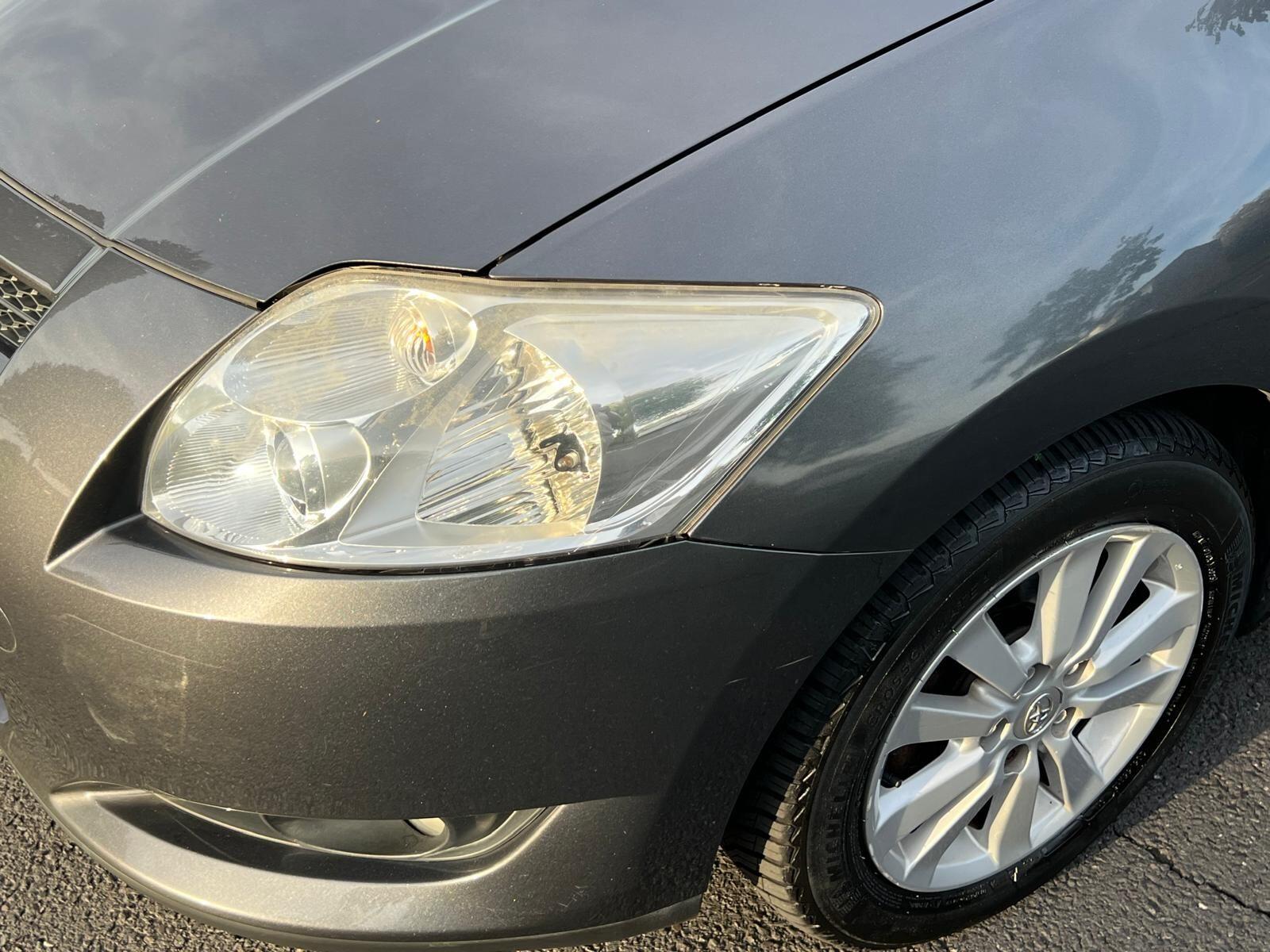 Toyota Auris view 35