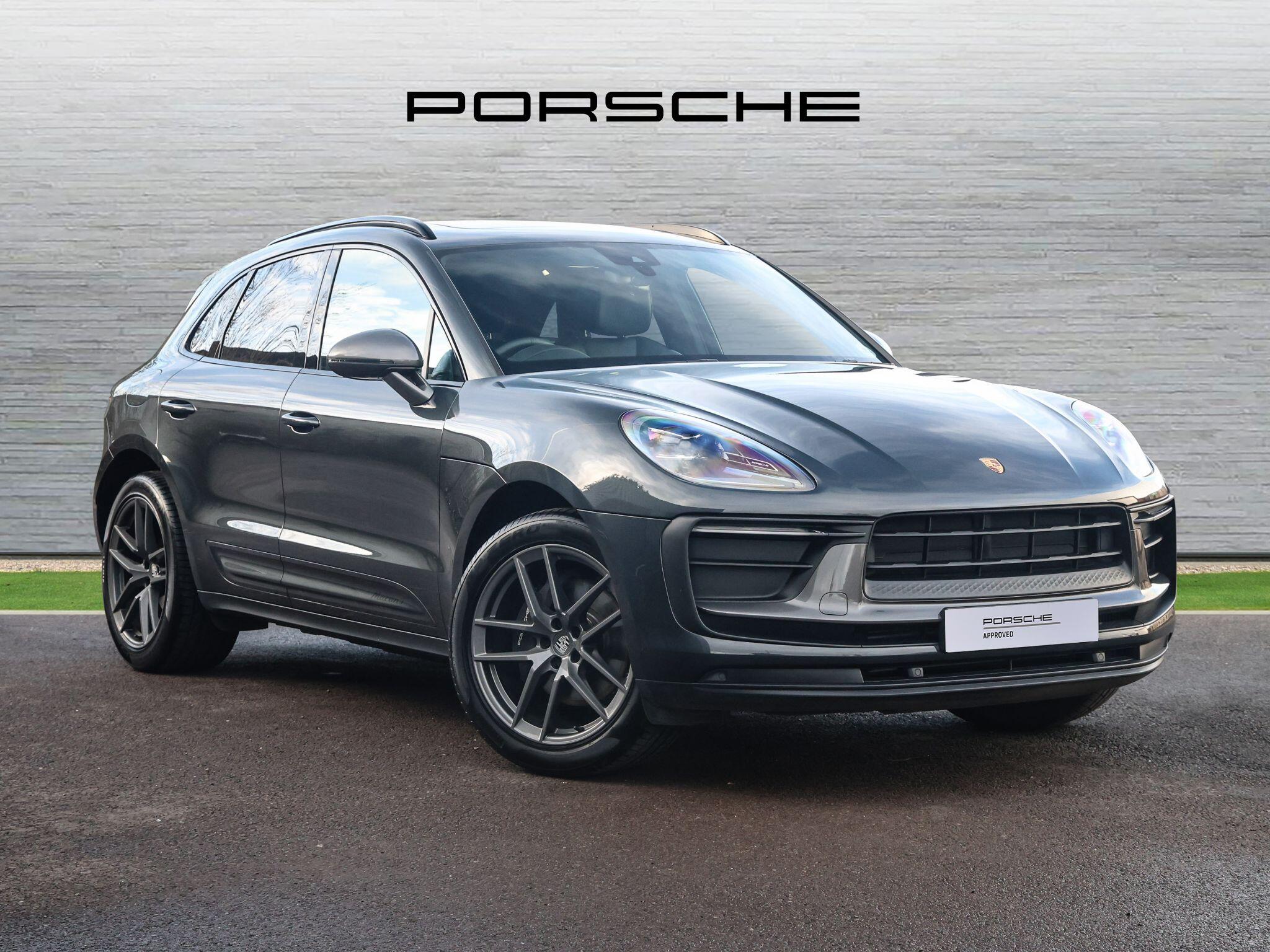 Porsche Macan view 41