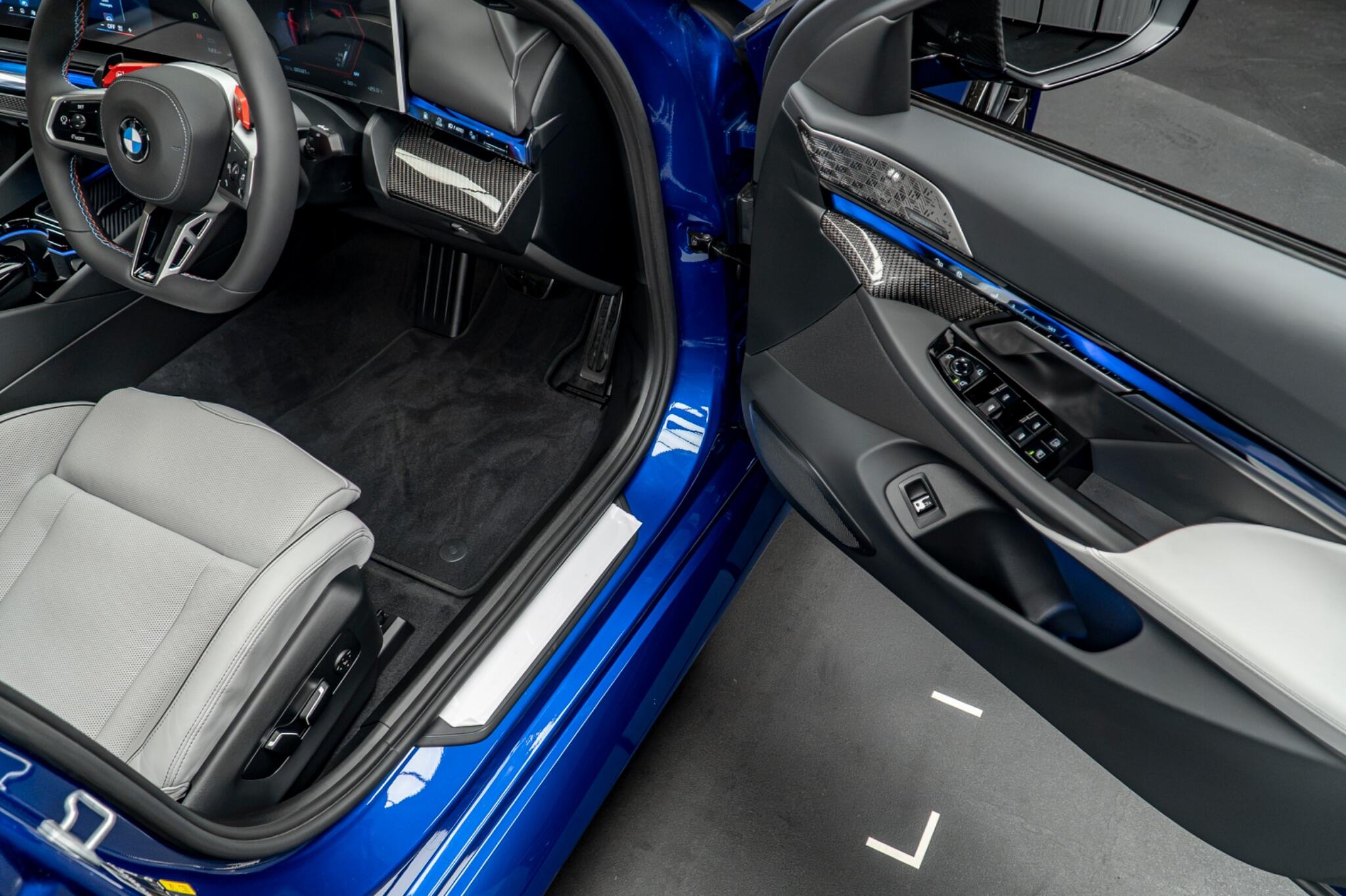 BMW M5 view 29