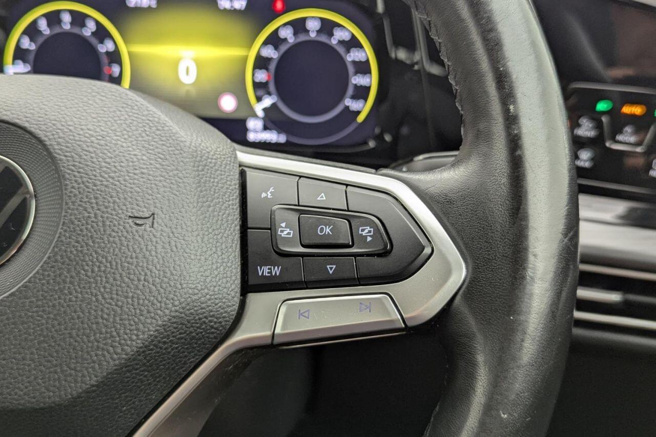 Volkswagen Golf view 35