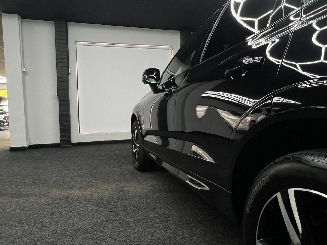 Volvo XC60 view 7