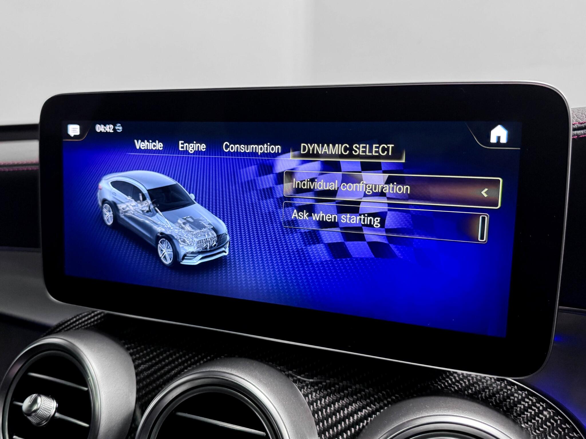 Mercedes-Benz GLC view 41